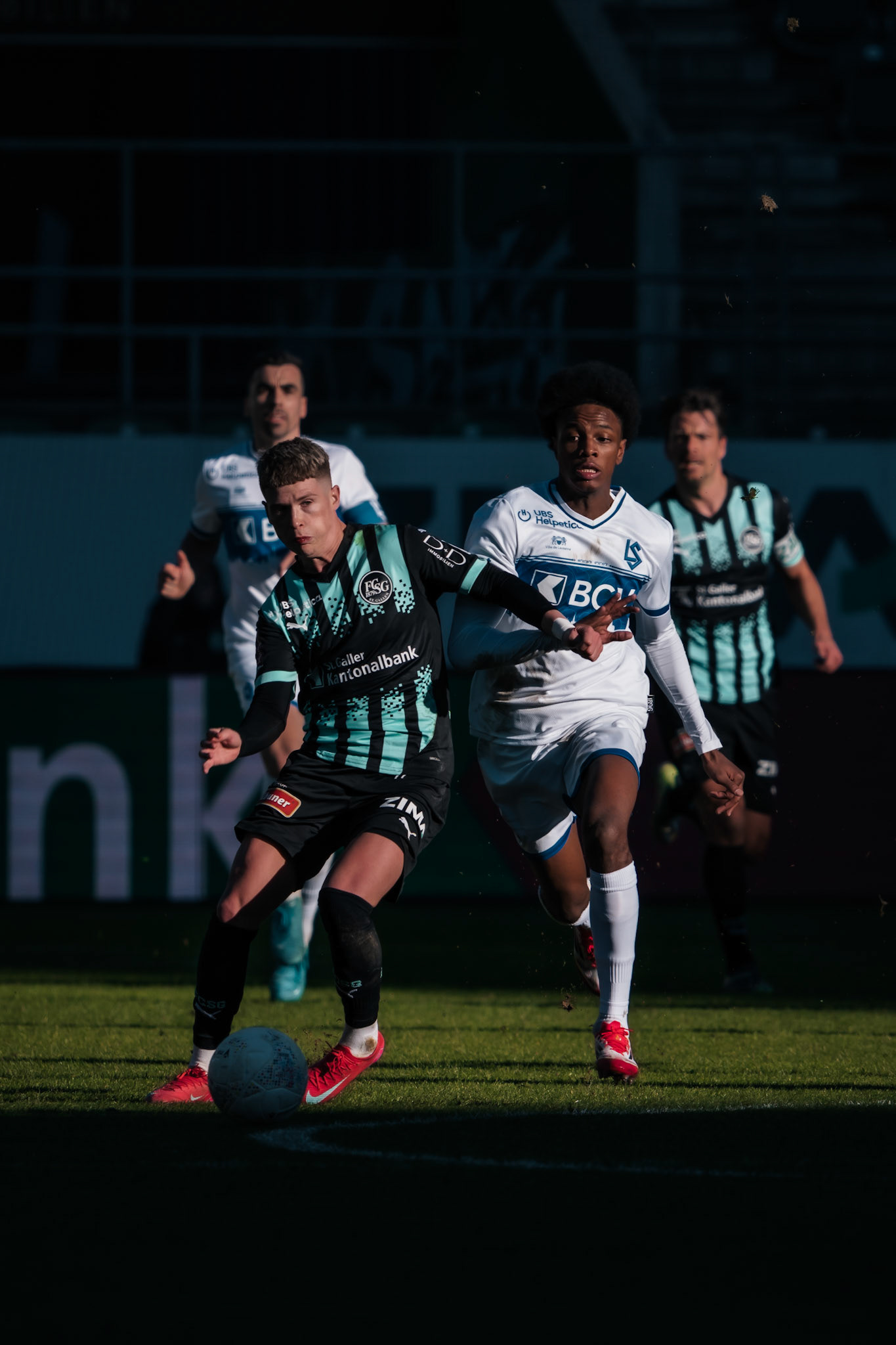 FC Saint-Gall 1879 et Lausanne-Sport FC au Kybunpark. (Christian António/LibsVisuals.com)