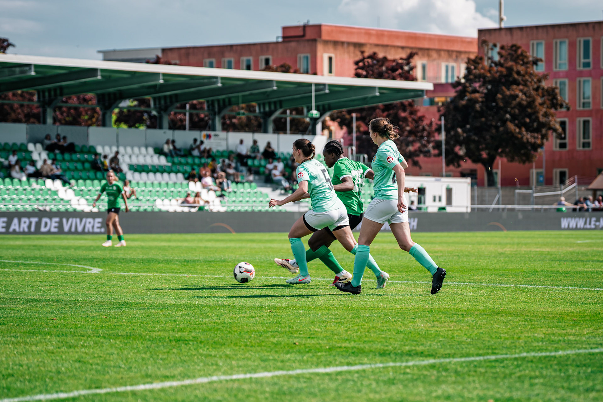 Yverdon Sport FC et FC Schlieren au Stade Municipal. (Christian António/LibsVisuals.com)