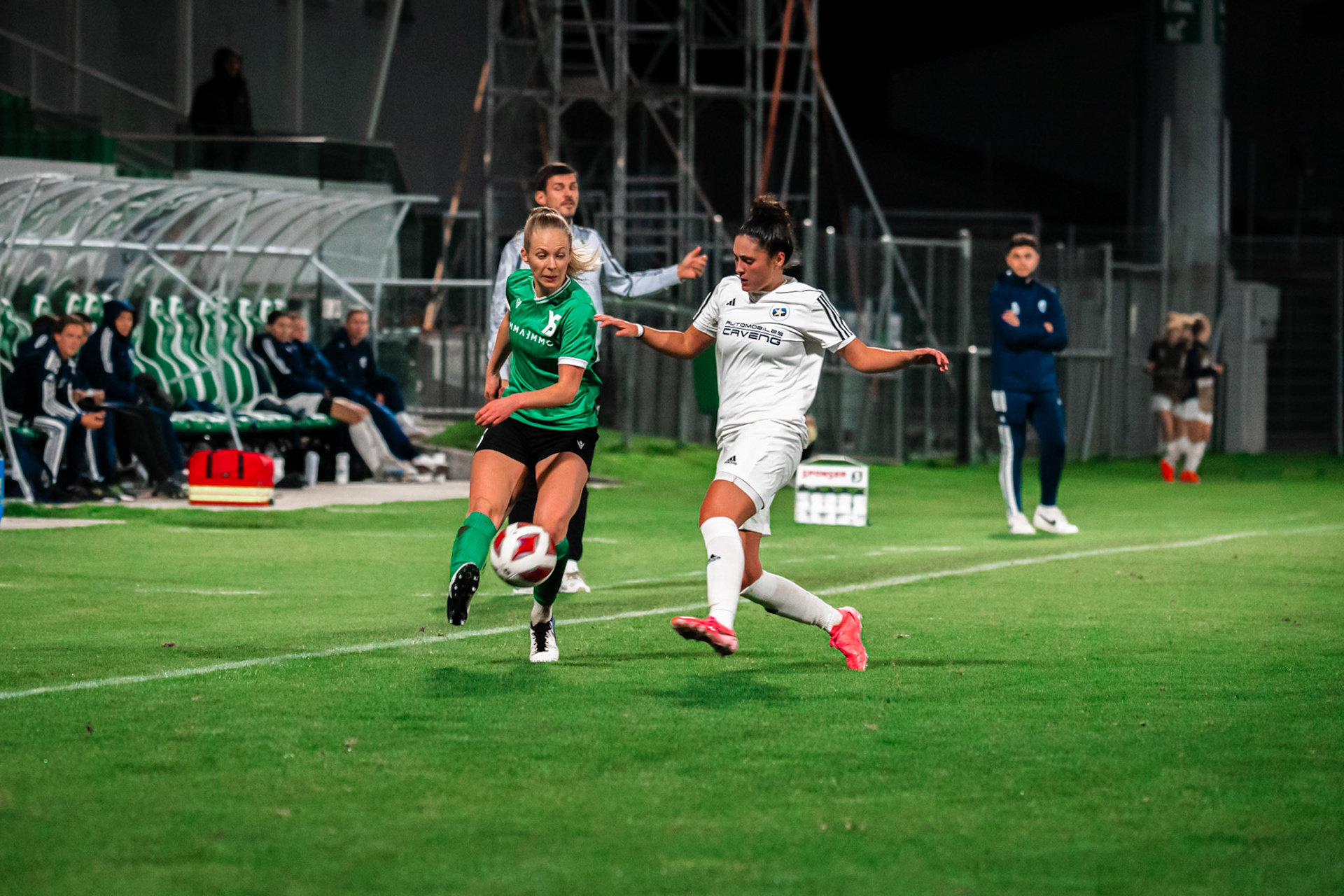 Ligue nationale B Féminine Yverdon Sport FC - Etoile Carouge FC