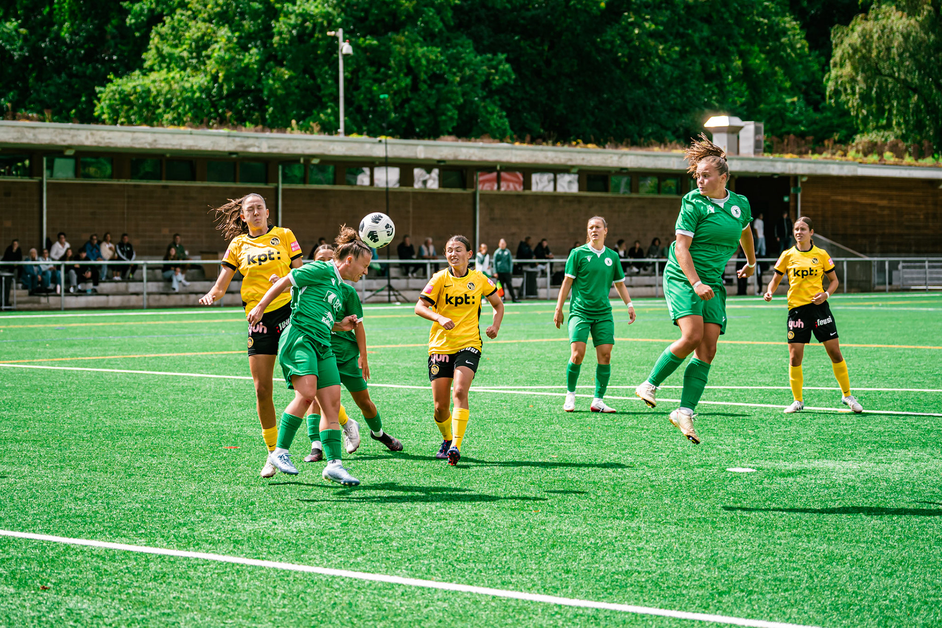 Match championnat opposant BSC YB Frauen U-20 - Yverdon Sport U-20 au Sportplatz Wyler. (Christian António/LibsVisuals.com)