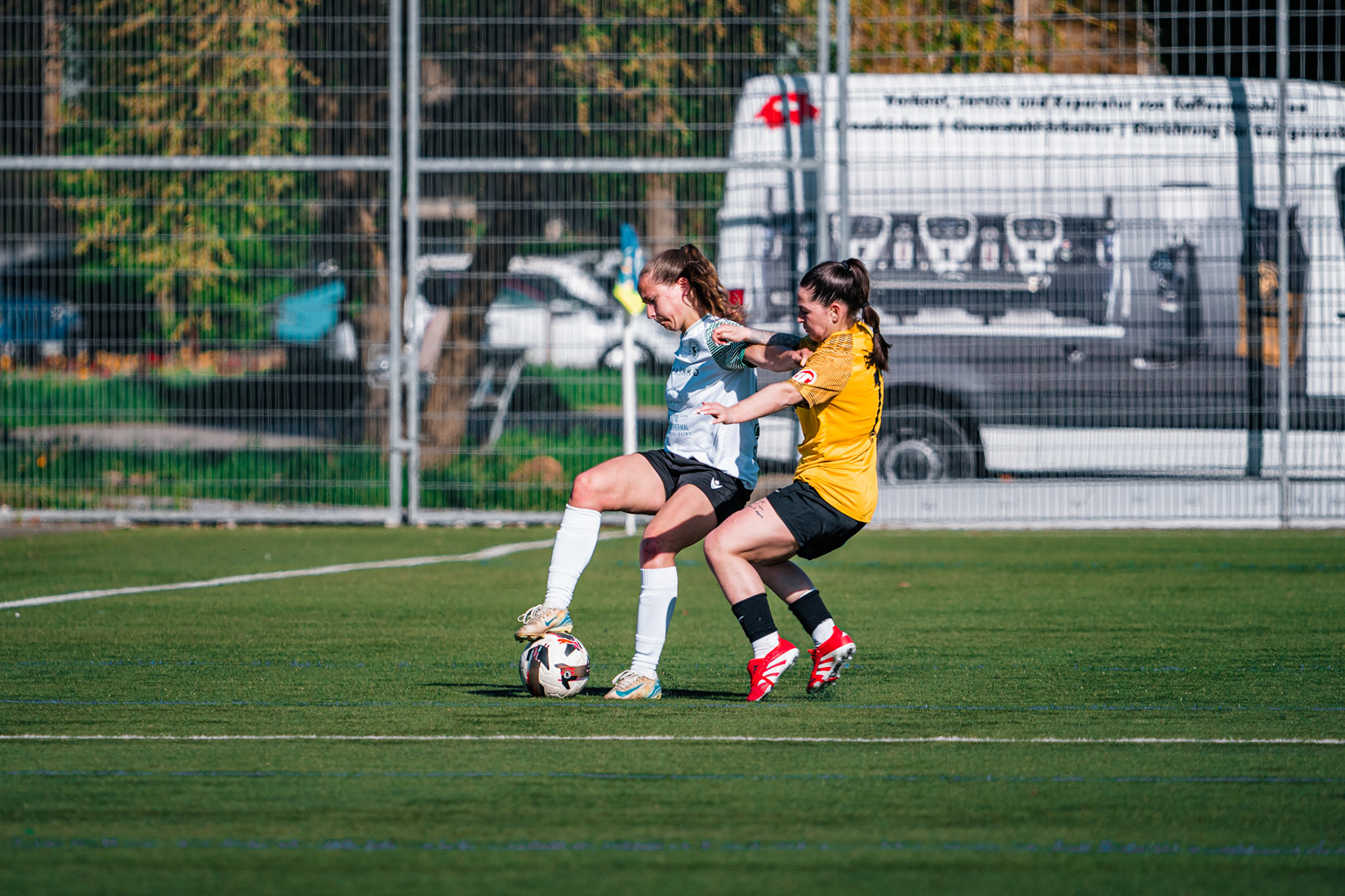FC Schlieren et Yverdon Sport FC au Zelgli. (Christian António/LibsVisuals.com)