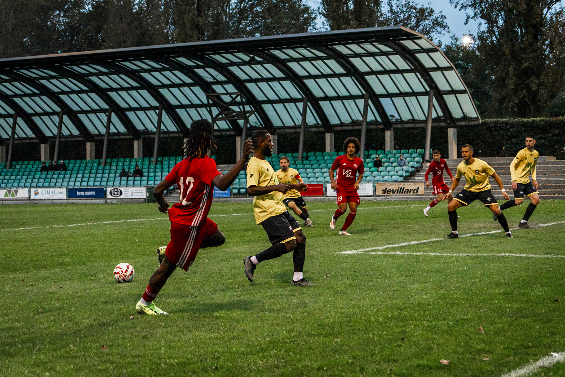 2e Ligue interrégionale FC Stade-Lausanne-Ouchy III - Signal FC Bernex-Confignon