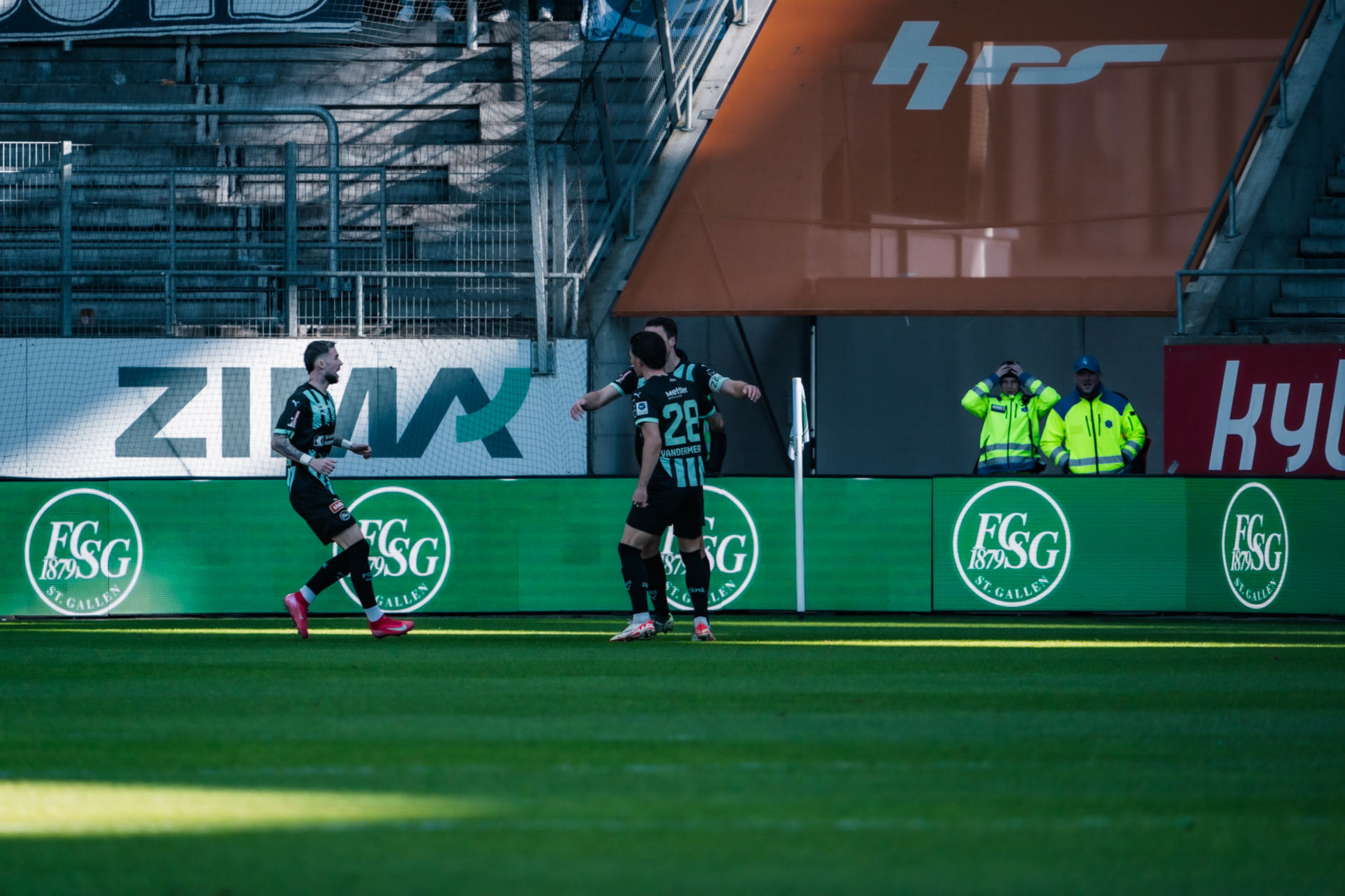FC Saint-Gall 1879 et Lausanne-Sport FC au Kybunpark. (Christian António/LibsVisuals.com)
