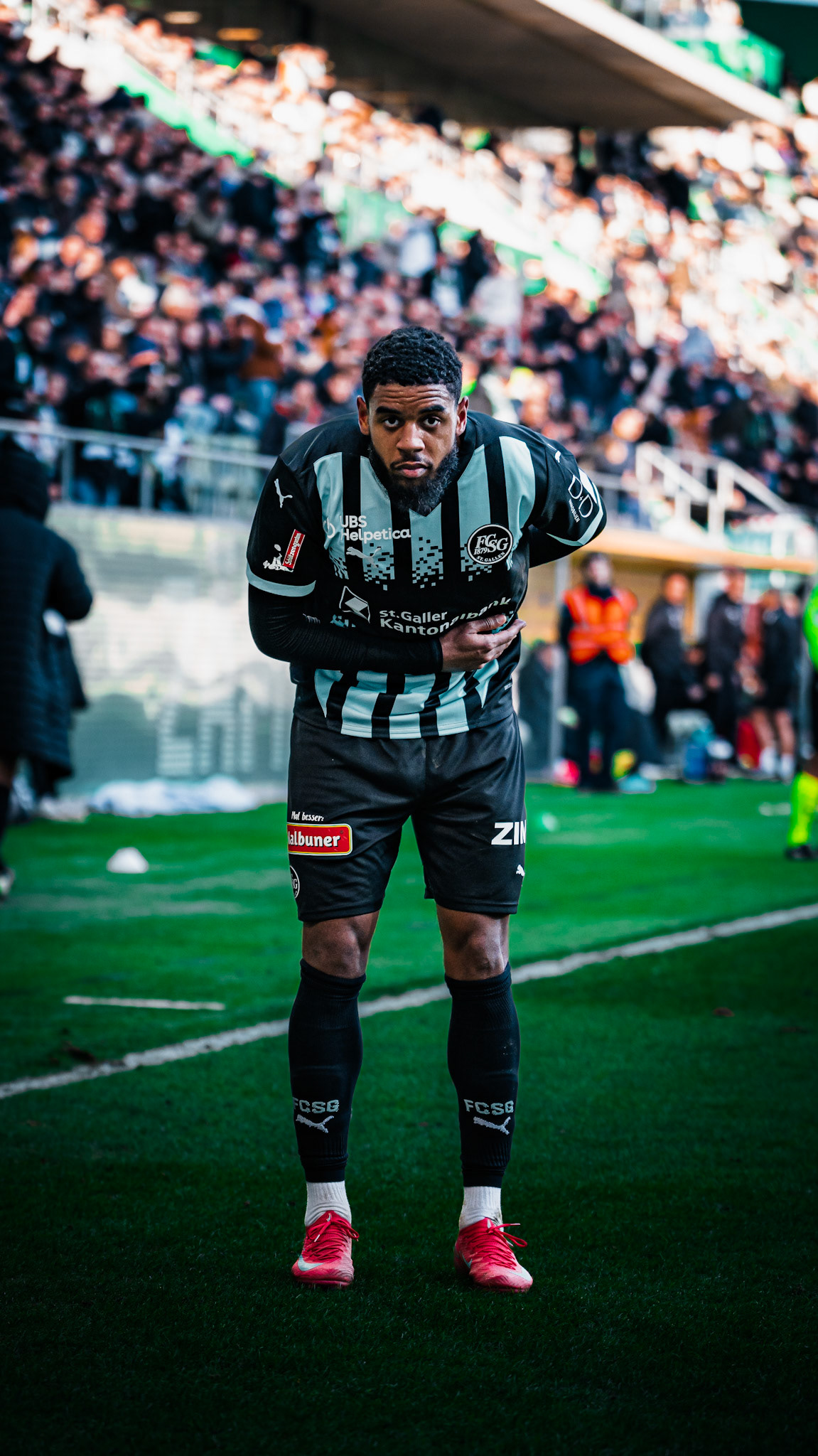 FC Saint-Gall 1879 et Lausanne-Sport FC au Kybunpark. (Christian António/LibsVisuals.com)