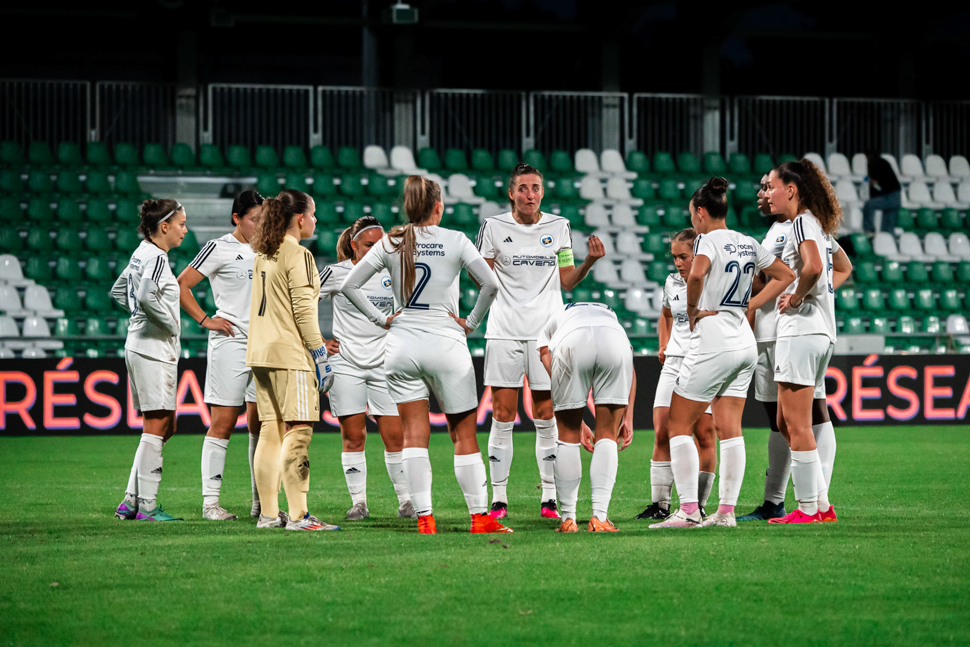 Ligue nationale B Féminine Yverdon Sport FC - Etoile Carouge FC