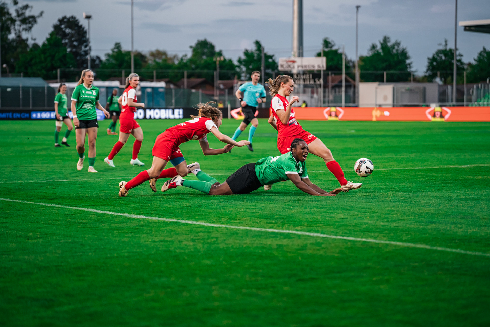 Yverdon Sport FC et FC Rapperswil-Jona au Stade Municipal. (Christian António/LibsVisuals.com)