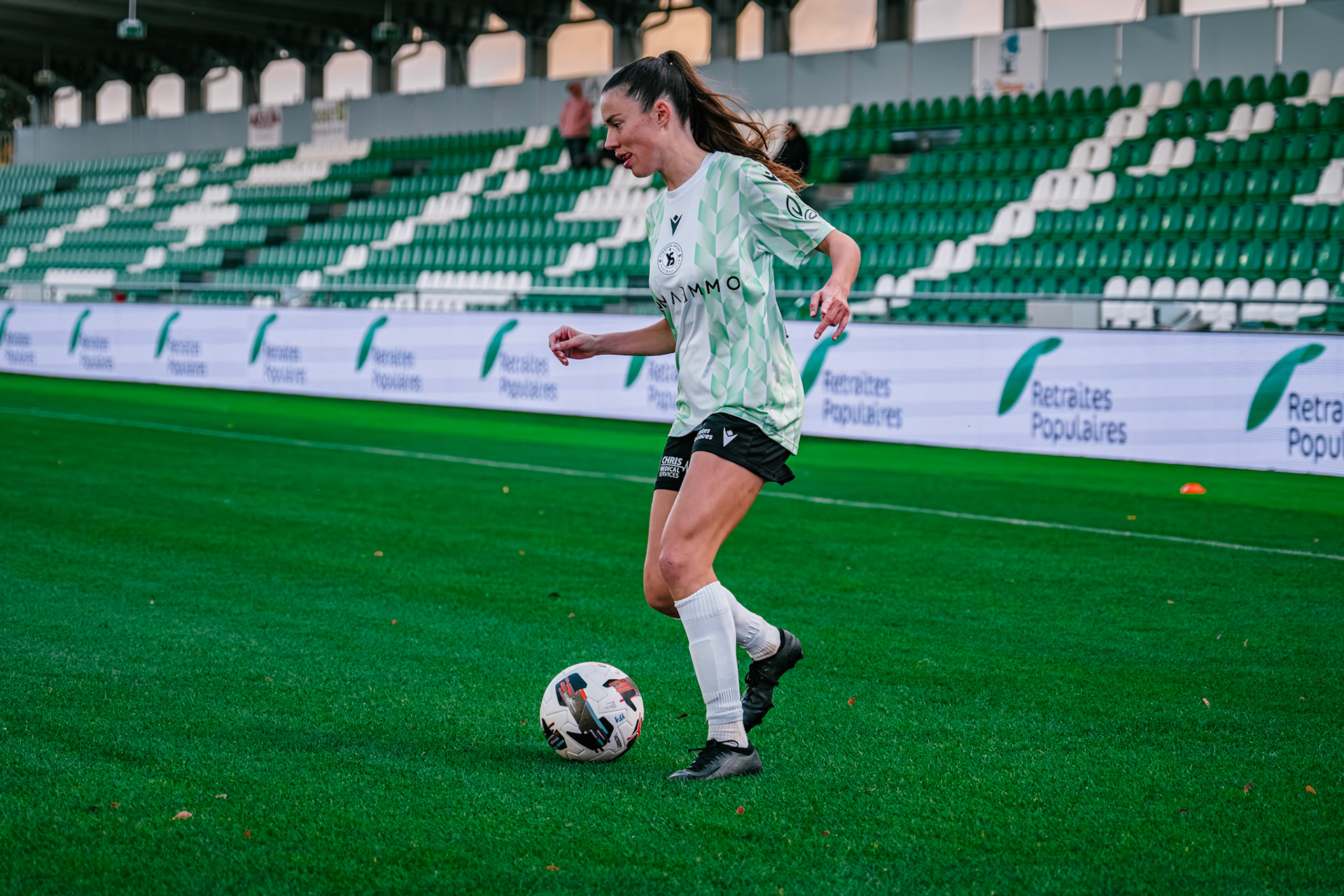 Match championnat LNB féminine opposant Yverdon Sport FC et FC Oerlikon/Polizei ZH 1 au Stade Municipal. (Christian António/LibsVisuals.com)