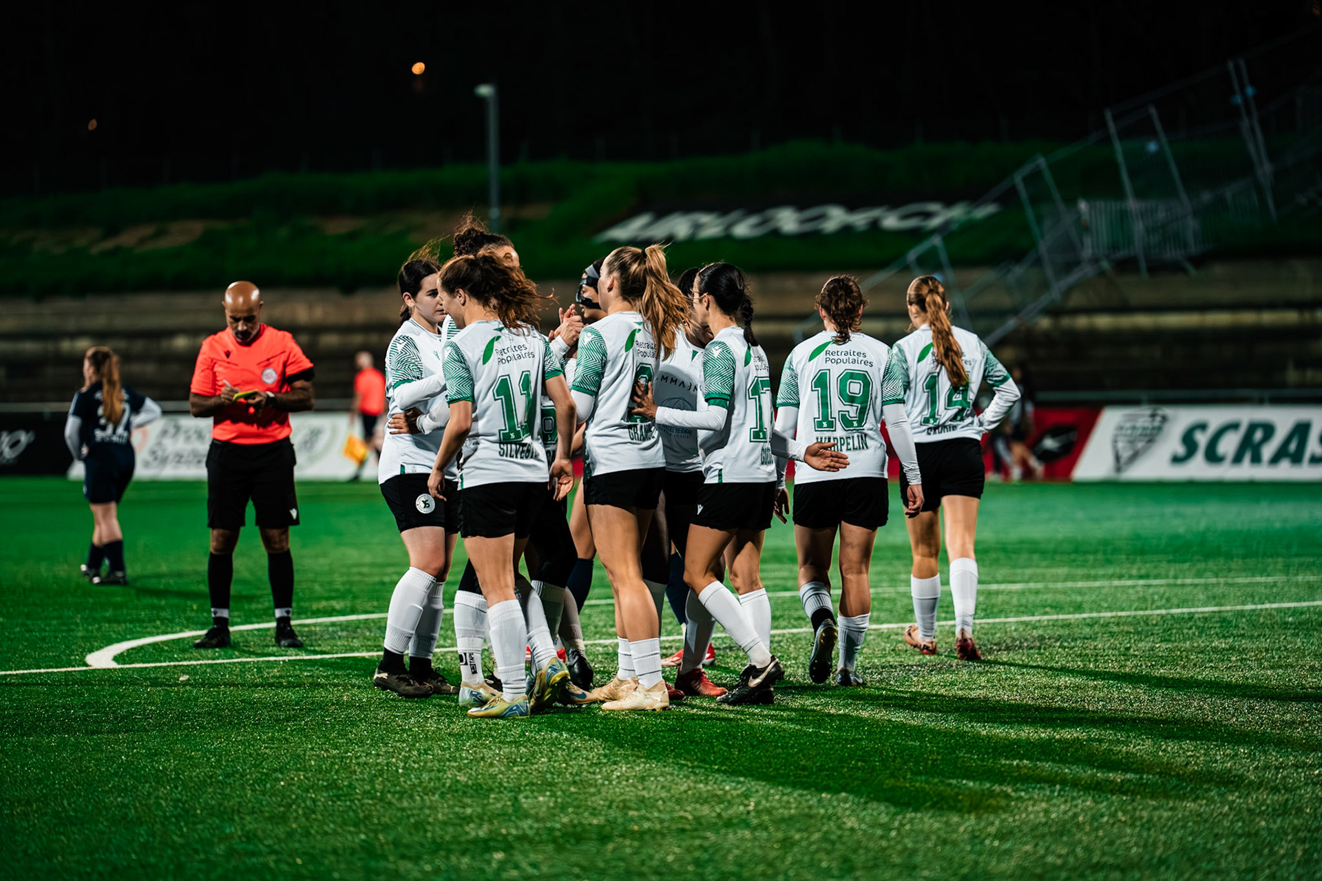 Etoile Carouge FC et Yverdon Sport FC au  Stade de la Fontenette (Christian António/LibsVisuals.com)