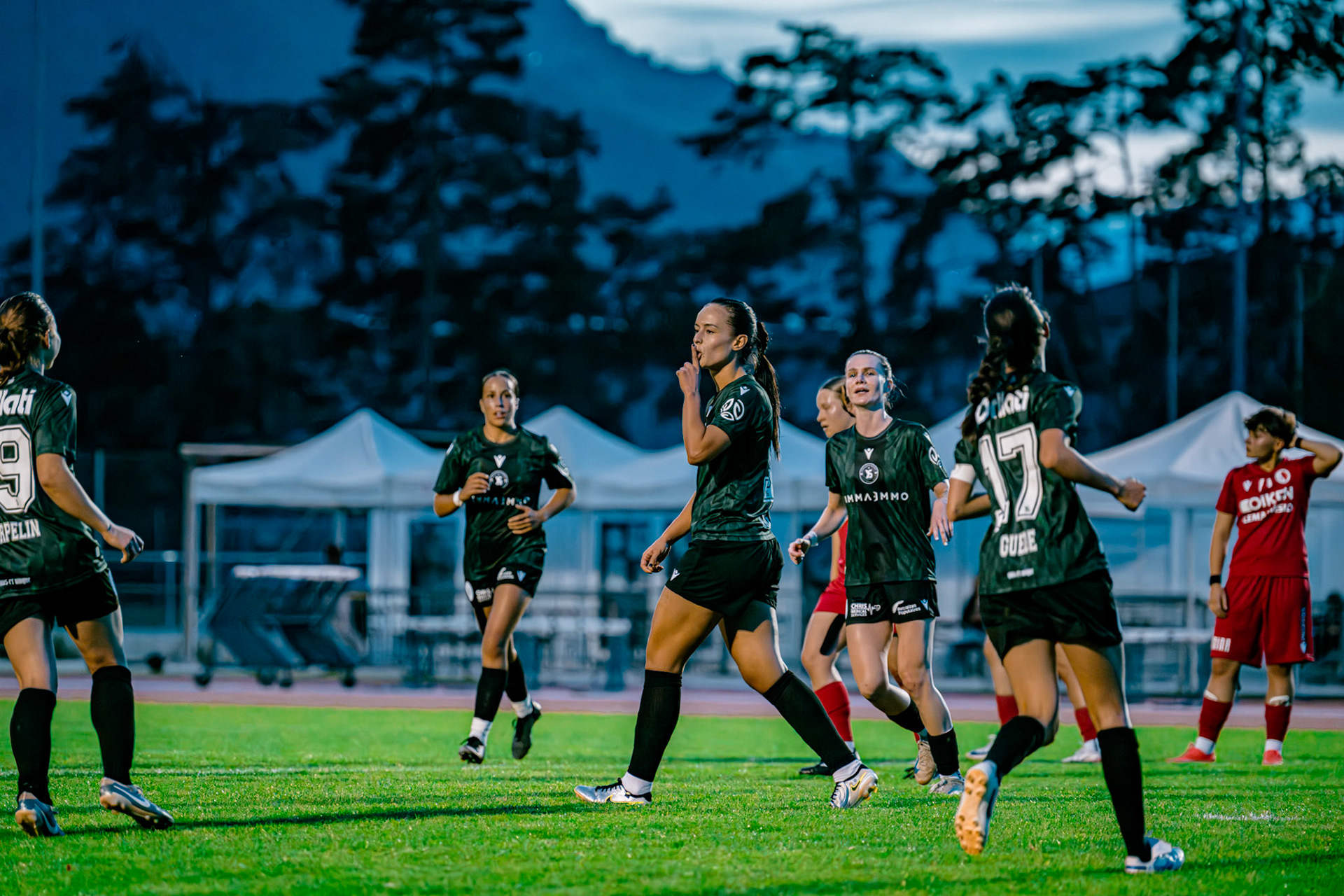 Match de championnat LNB (féminine) opposant le FC Sion Féminin à Yverdon Sport FC à l’Ancien Stand, Sion. (Christian António/LibsVisuals.com)