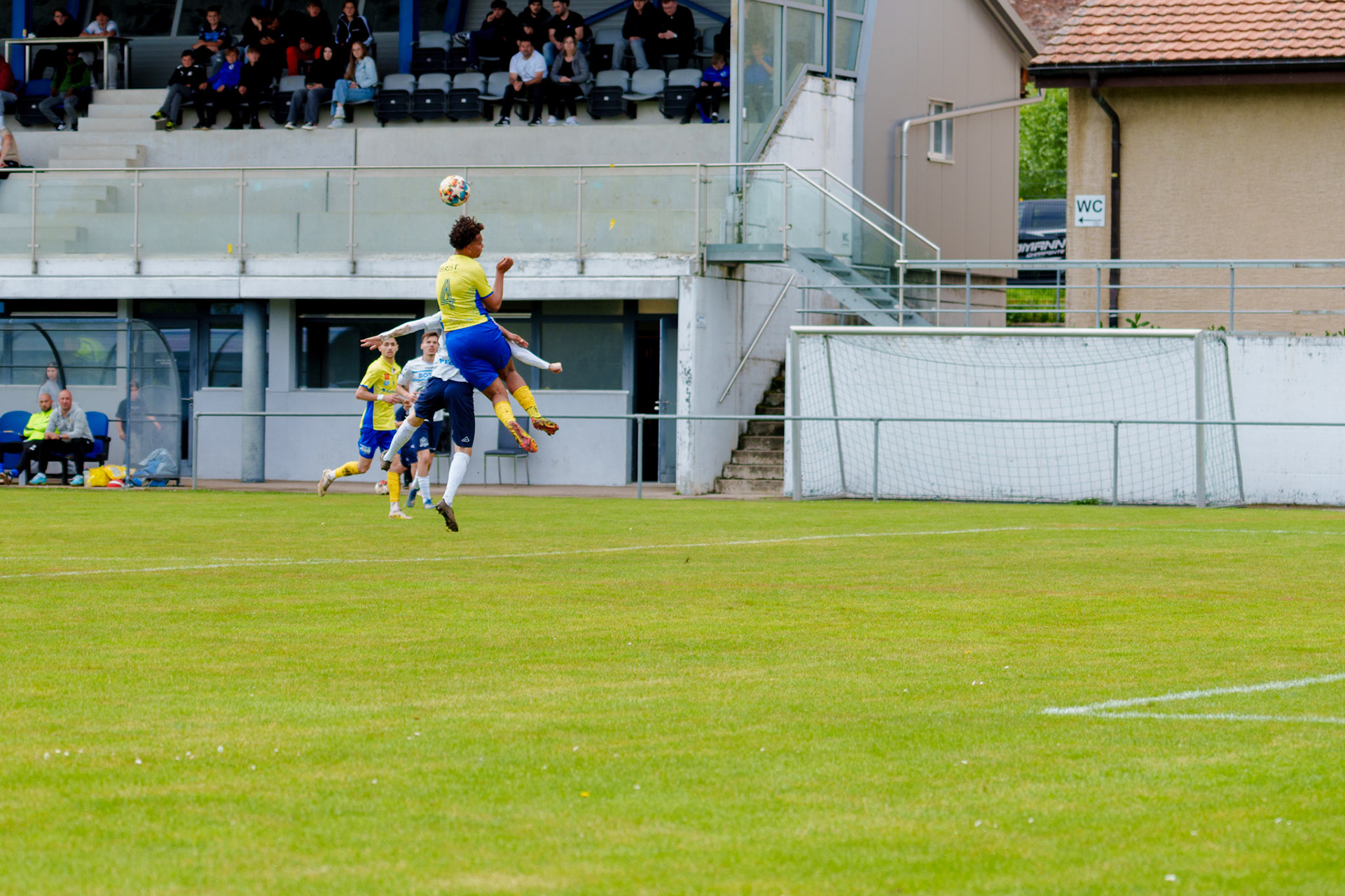 Match 2ème Ligue FC Bosna Yverdon - FC Vevey Sport II au Stade Sous-Ville à Baulmes