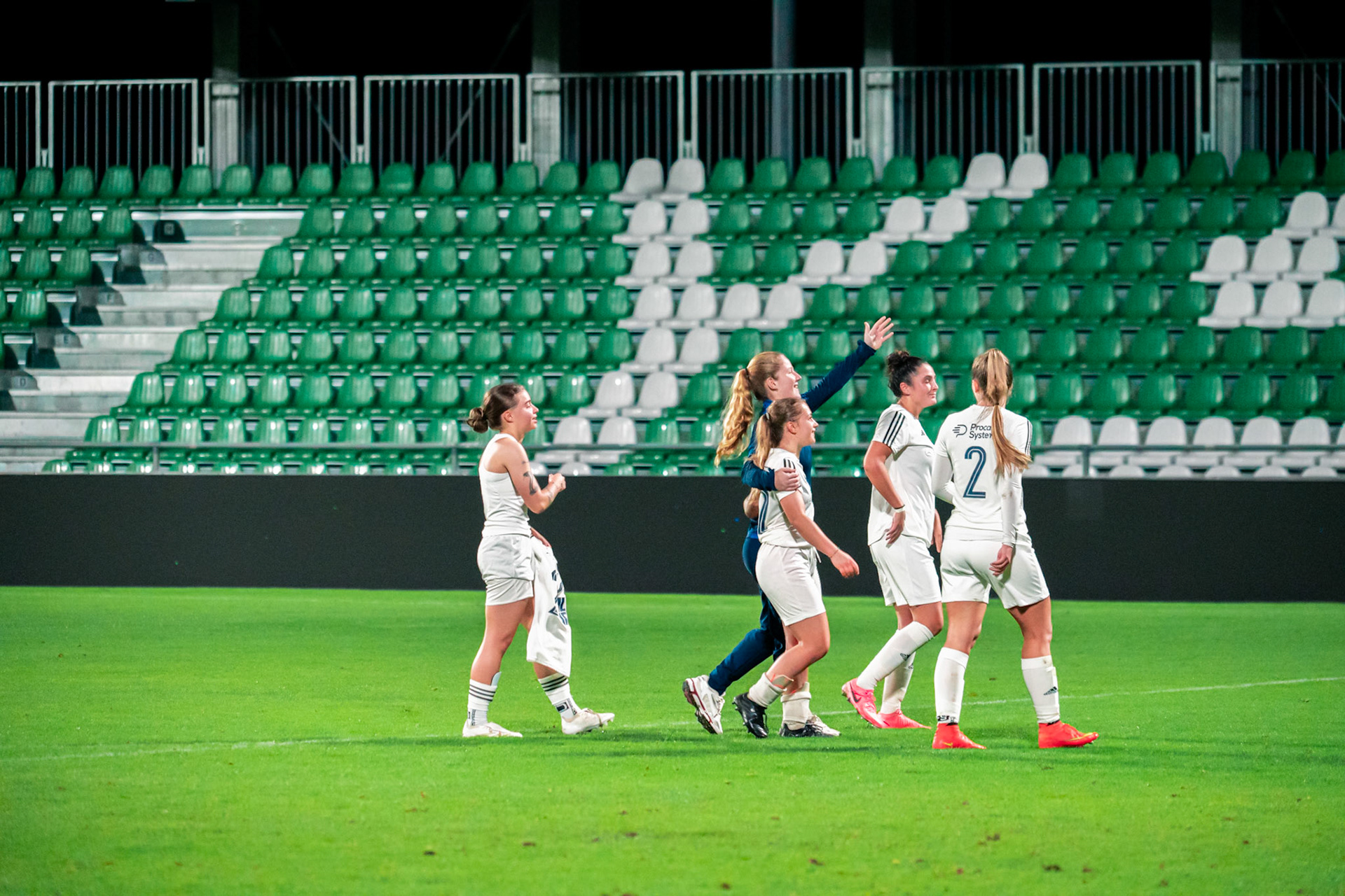 Ligue nationale B Féminine Yverdon Sport FC - Etoile Carouge FC