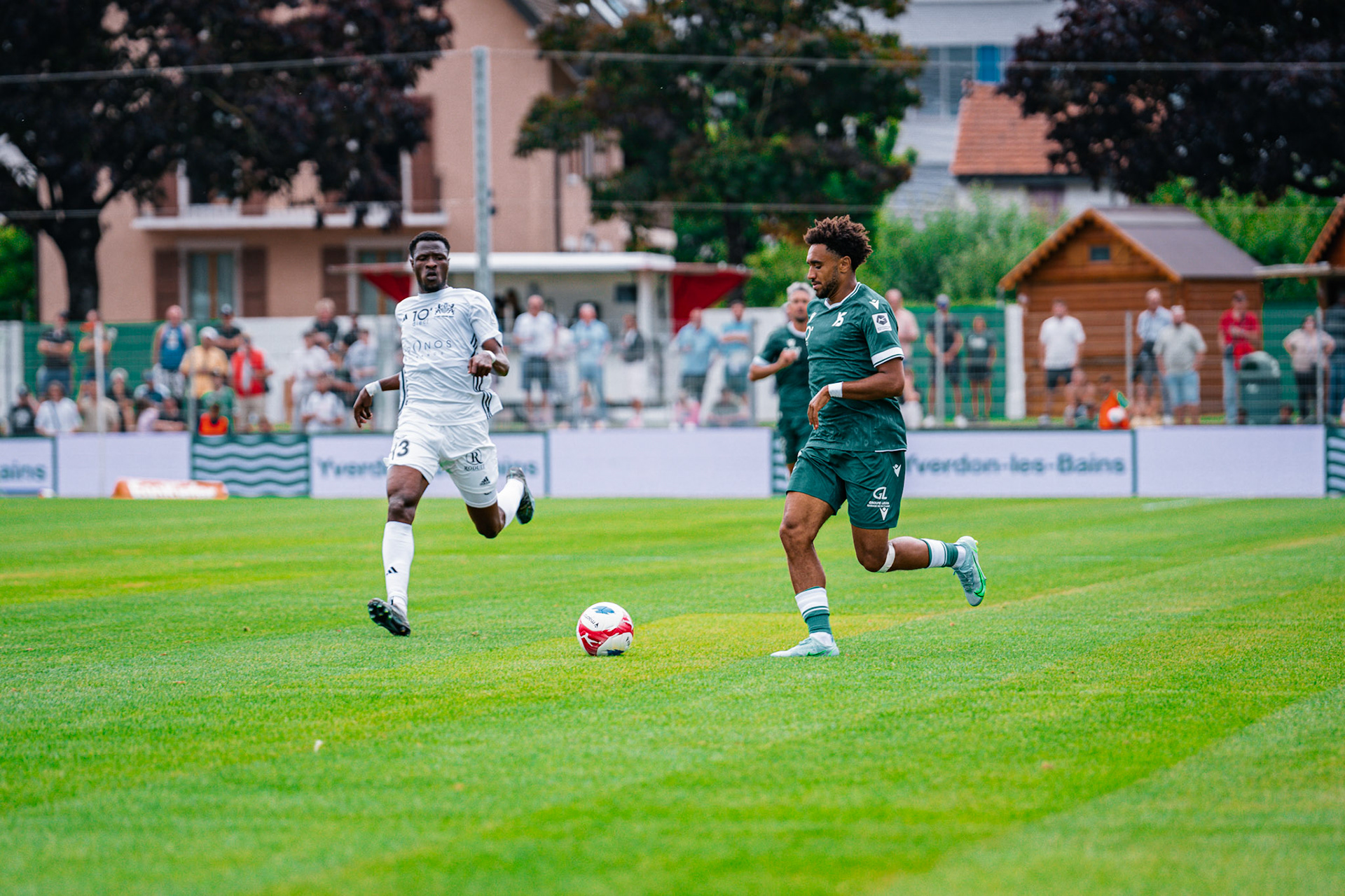 Match opposant Yverdon Sport FC face au Stade Lausanne Ouchy au Stade Municipal. (Christian António/LibsVisuals.com)