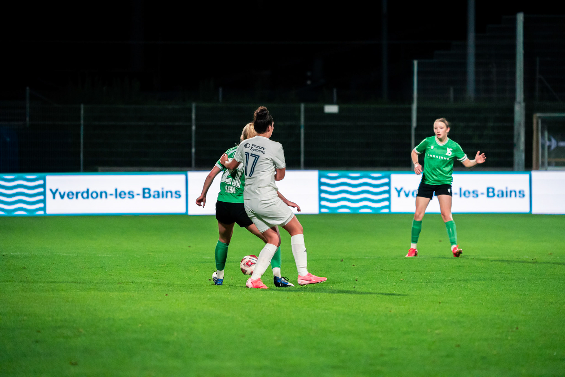 Ligue nationale B Féminine Yverdon Sport FC - Etoile Carouge FC