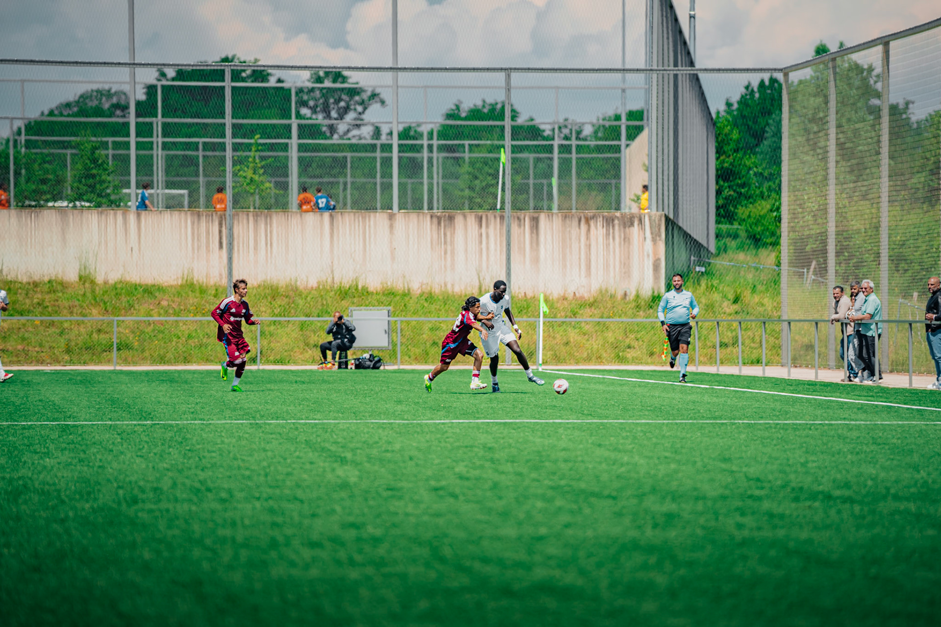FC Lausanne-Sport M-17 et Servette FC M-17 au Centre sportif+ Stade de la Tuilière. (Christian António/LibsVisuals.com)