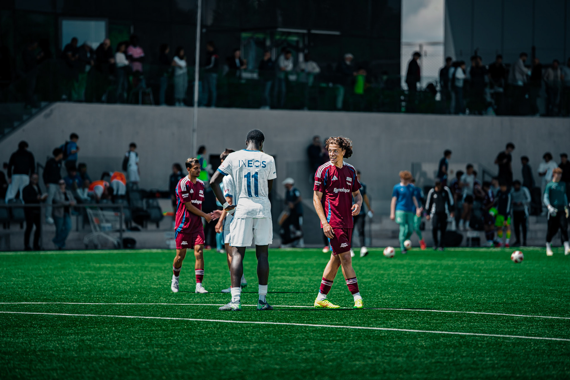 FC Lausanne-Sport M-17 et Servette FC M-17 au Centre sportif+ Stade de la Tuilière. (Christian António/LibsVisuals.com)