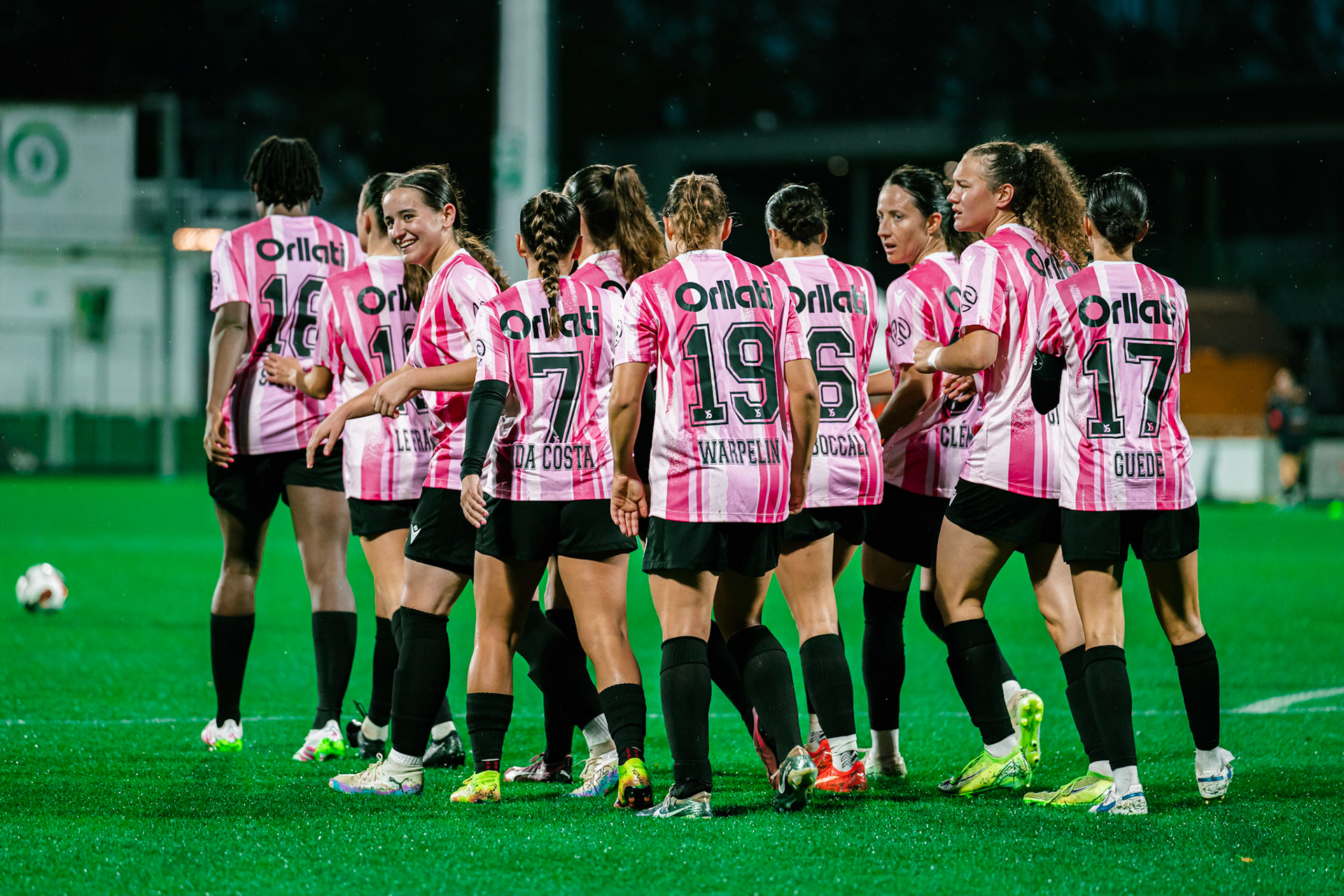 Match de championnat LNB féminine opposant Yverdon Sport FC et le FC Lugano au Stade Municipal, Yverdon-les-Bains. (Christian António / LibsVisuals.com)