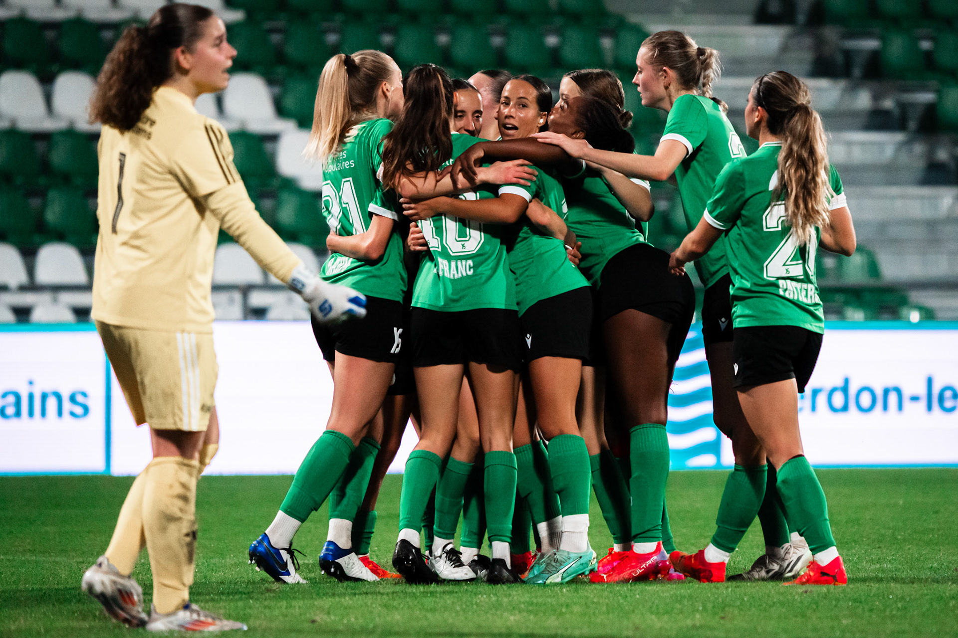 Ligue nationale B Féminine Yverdon Sport FC - Etoile Carouge FC