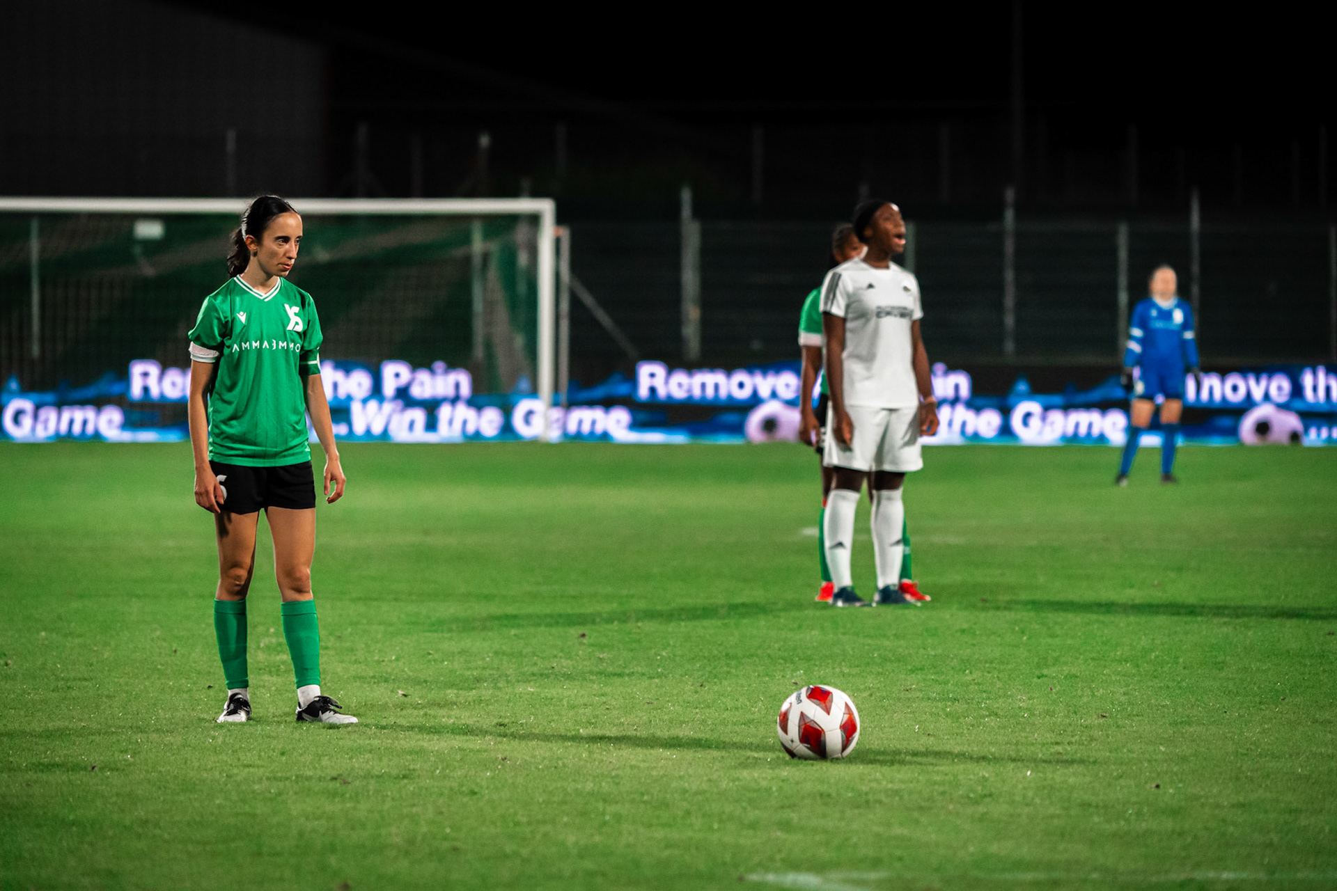 Ligue nationale B Féminine Yverdon Sport FC - Etoile Carouge FC