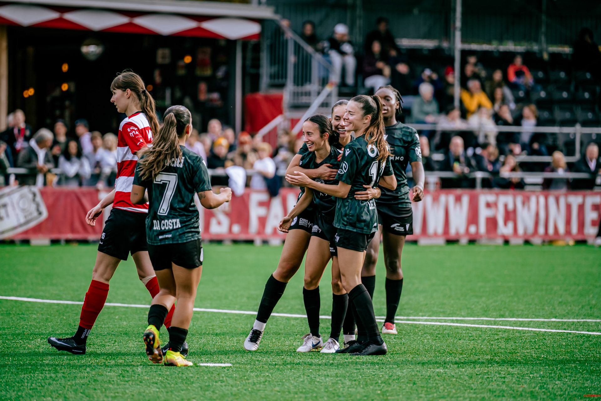 Match de championnat LNB Féminine opposant le FC Winterthur et Yverdon Sport FC au Schützenwiese, Winterthur. (Christian António/LibsVisuals.com)