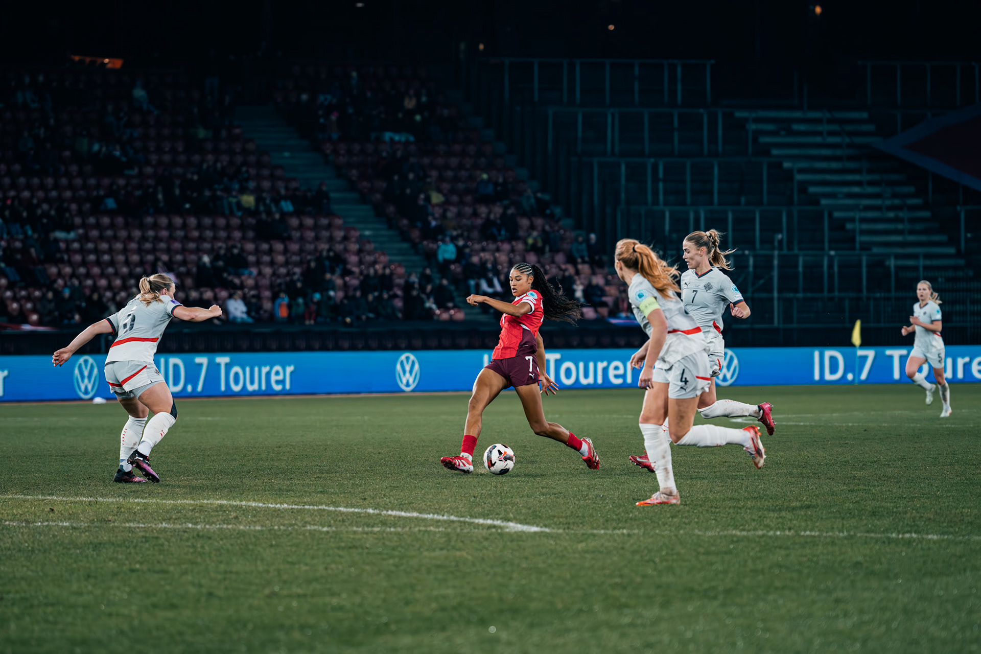 UEFA Women's Nations League Suisse - Islande au Stadion Letzigrund. (Christian António/LibsVisuals.com)