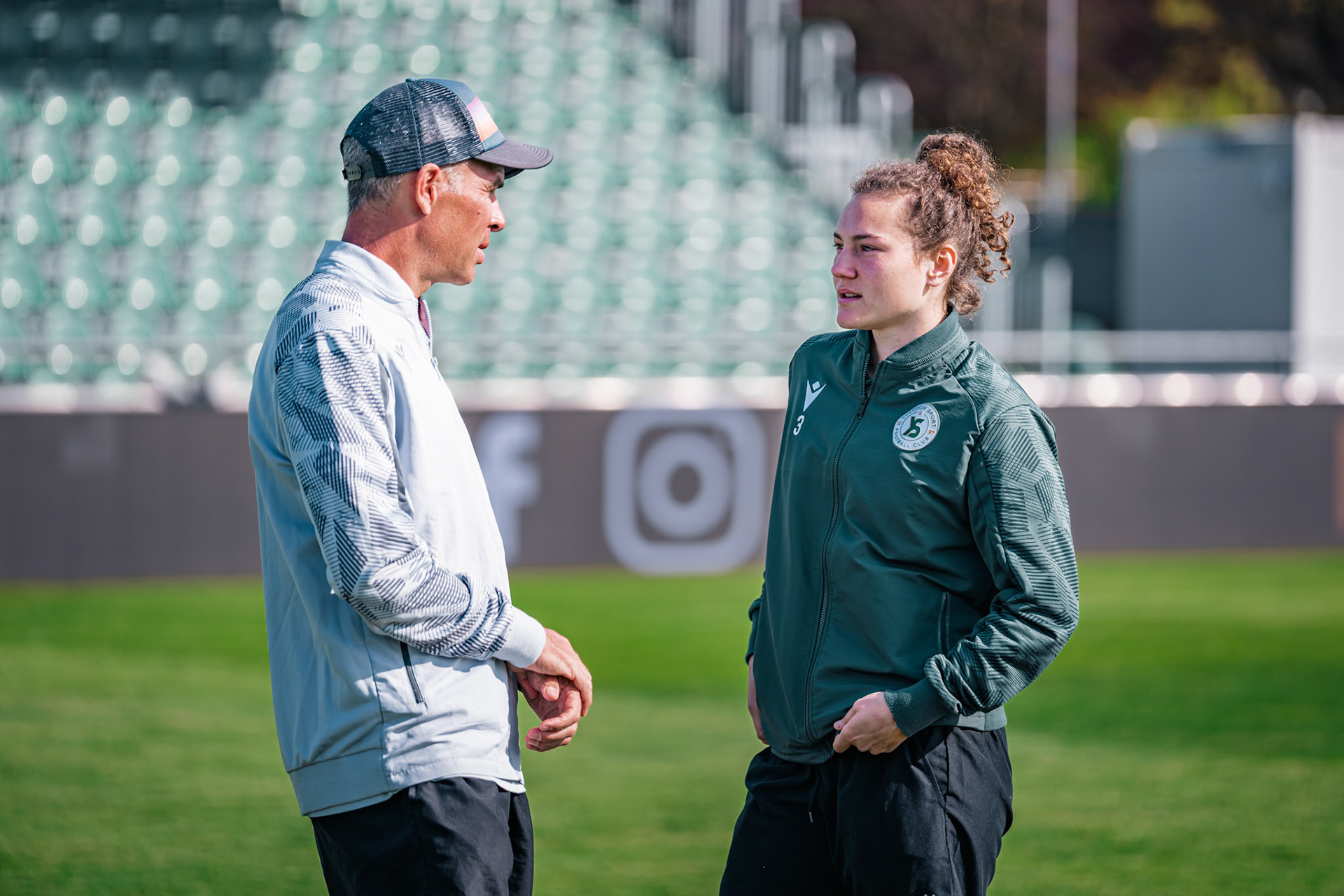 Yverdon Sport FC et Frauenteam Thun Berner-Oberland au Stade Municipal. (Christian António/LibsVisuals.com)