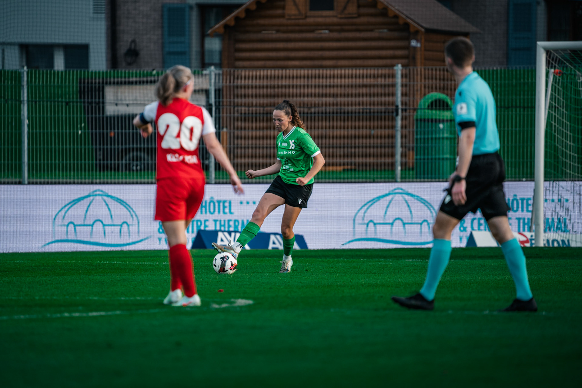 Yverdon Sport FC et FC Rapperswil-Jona au Stade Municipal. (Christian António/LibsVisuals.com)