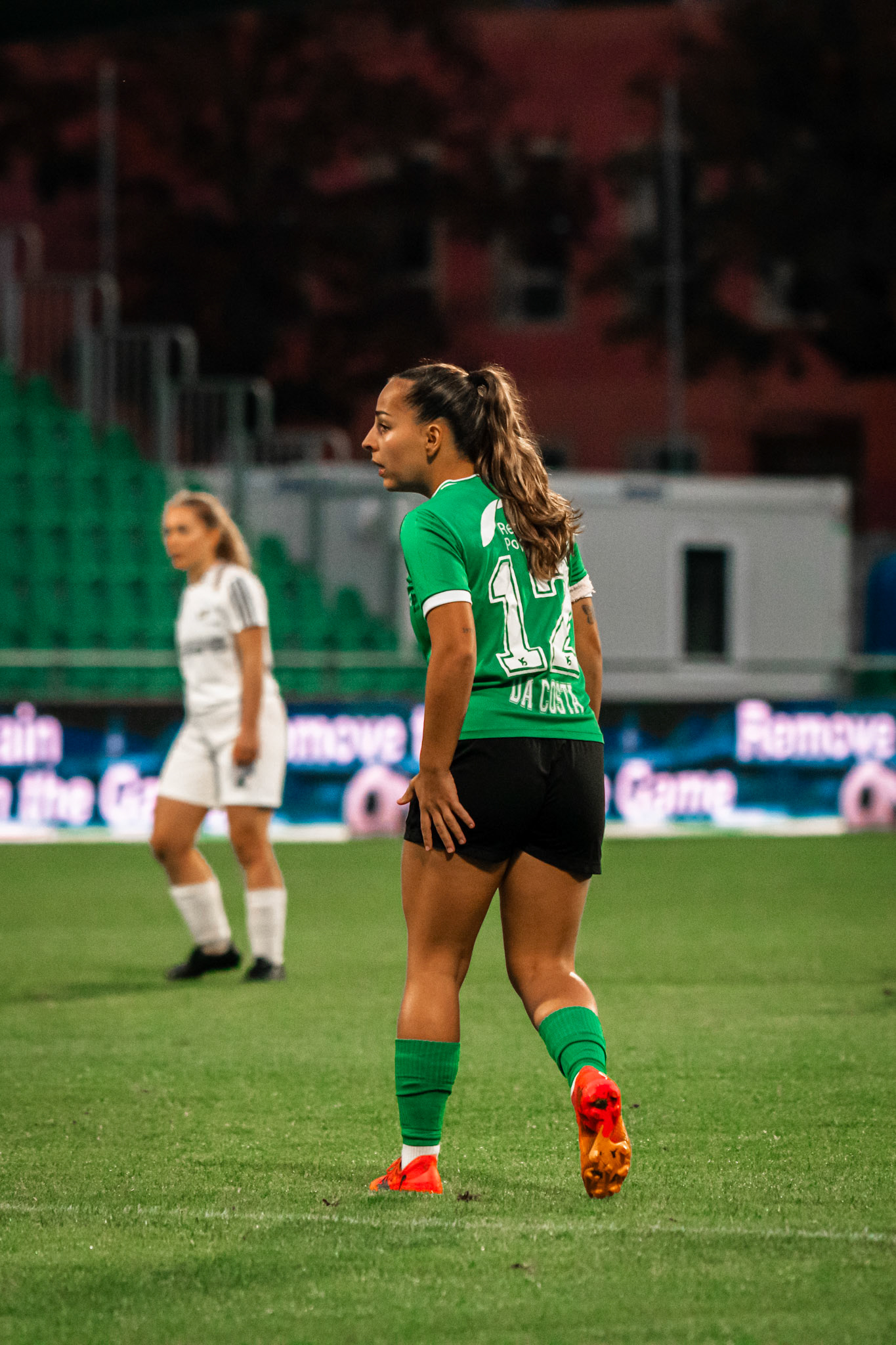 Ligue nationale B Féminine Yverdon Sport FC - Etoile Carouge FC