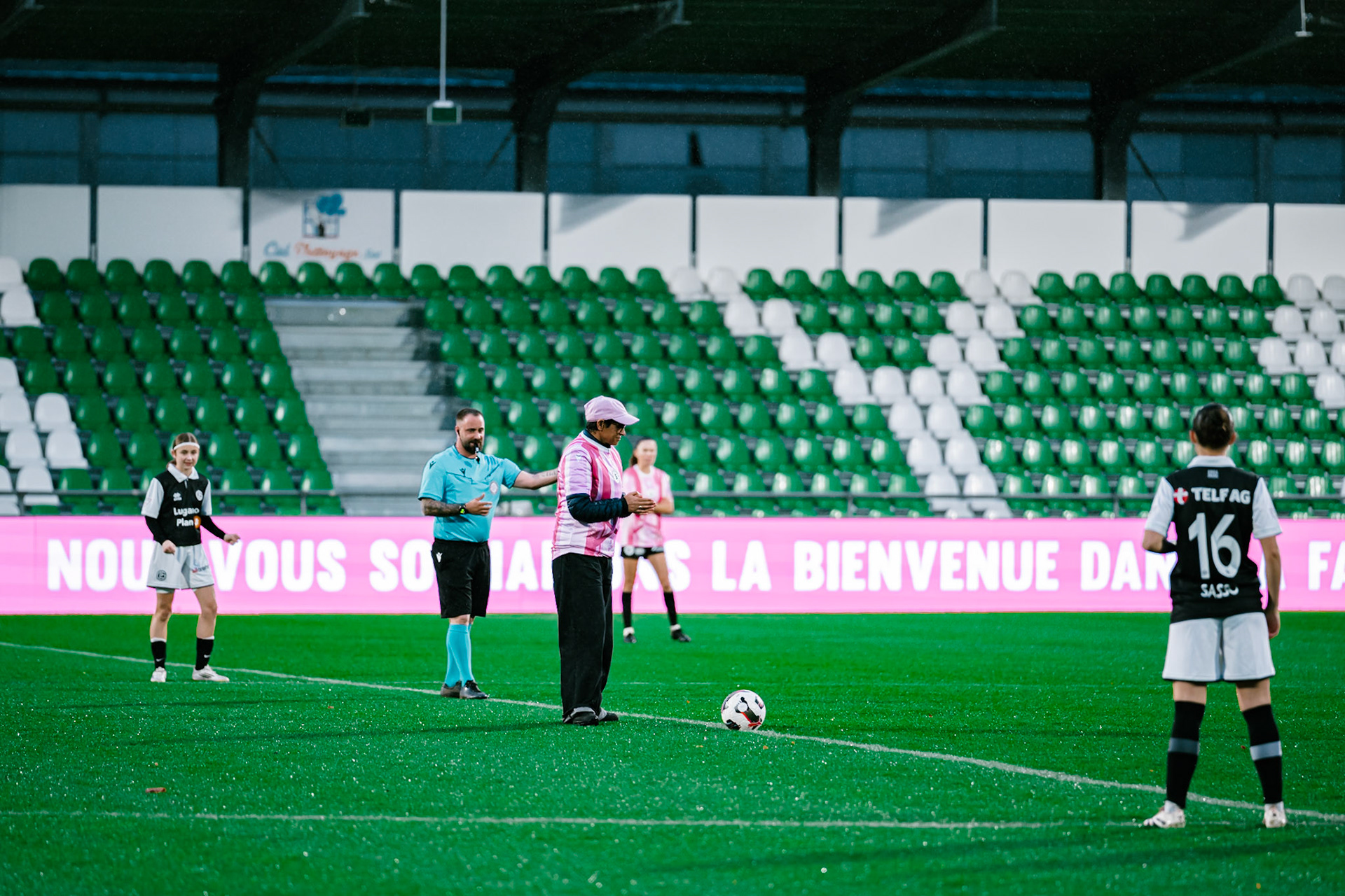 Match de championnat LNB féminine opposant Yverdon Sport FC et le FC Lugano au Stade Municipal, Yverdon-les-Bains. (Christian António / LibsVisuals.com)