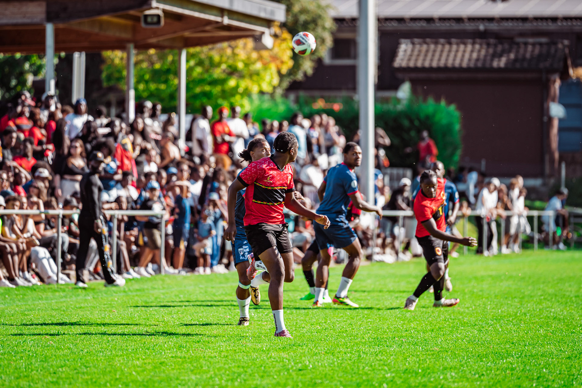 Match amical opposant l’Angola et le Cap-Vert (CanFribourg) au Terrain Communal de Corminboeuf. (Christian António/LibsVisuals.com)