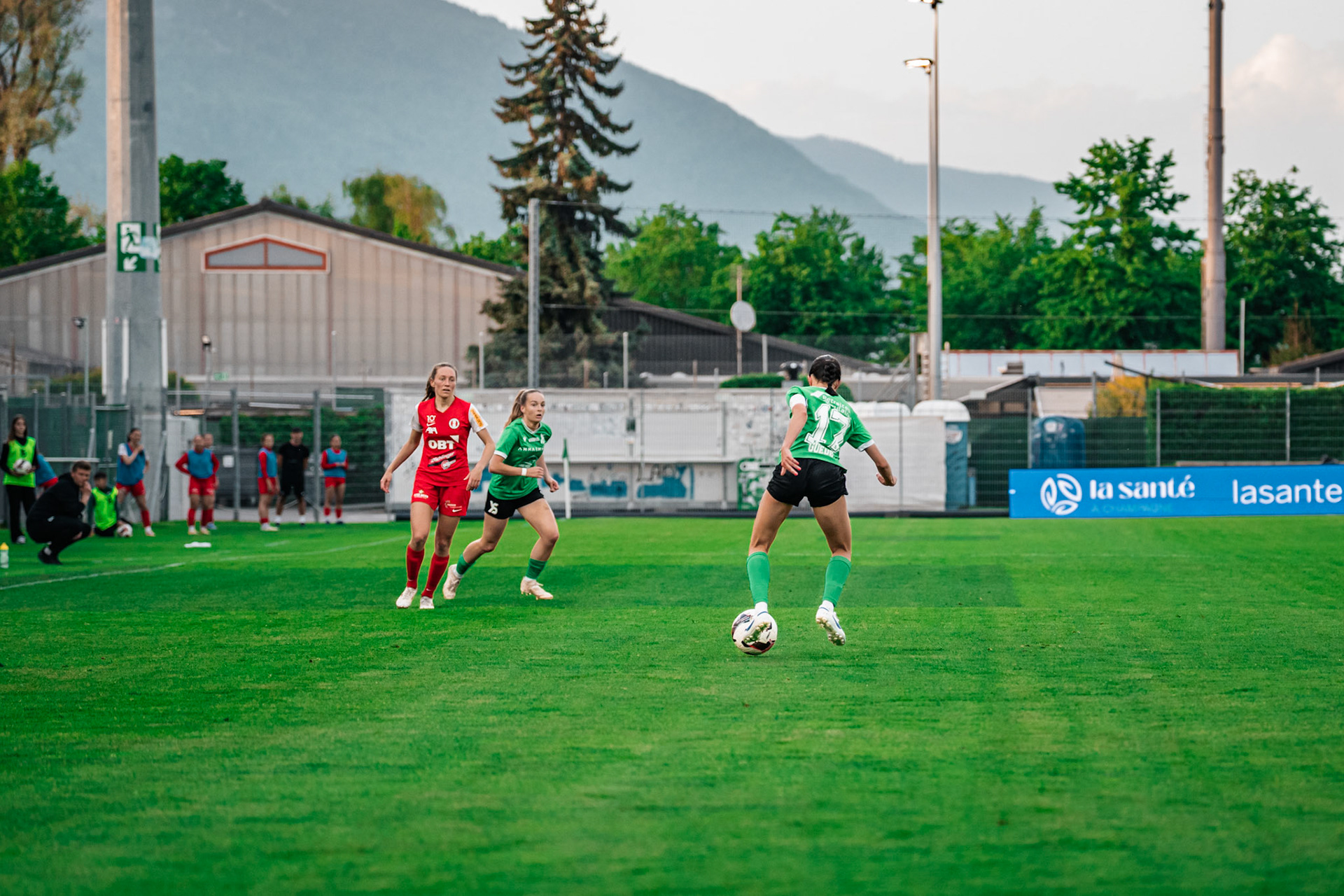 Yverdon Sport FC et FC Rapperswil-Jona au Stade Municipal. (Christian António/LibsVisuals.com)