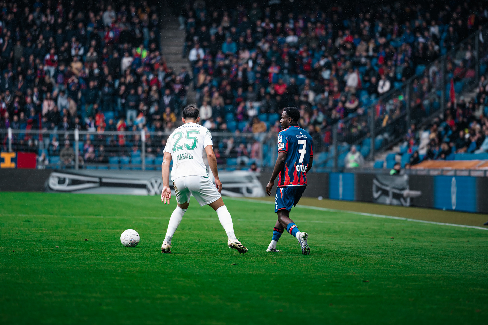 FC Basel 1893 et Yverdon Sport FC au St. Jakob-Park. (Christian António/LibsVisuals.com)