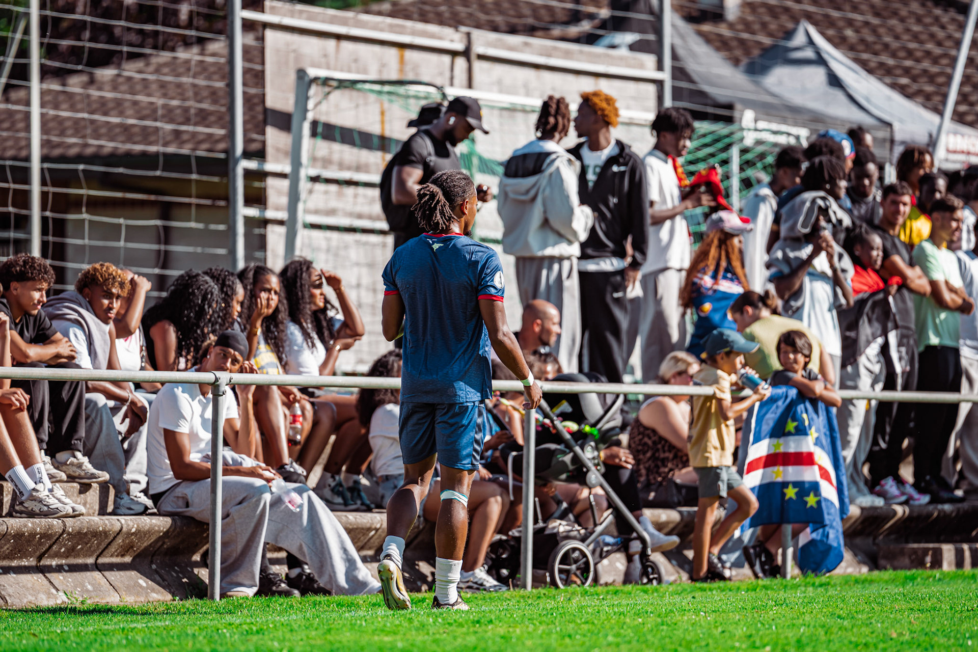 Match amical opposant l’Angola et le Cap-Vert (CanFribourg) au Terrain Communal de Corminboeuf. (Christian António/LibsVisuals.com)