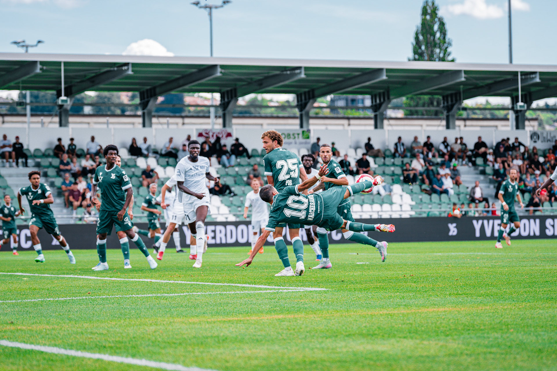 Match opposant Yverdon Sport FC face au Stade Lausanne Ouchy au Stade Municipal. (Christian António/LibsVisuals.com)