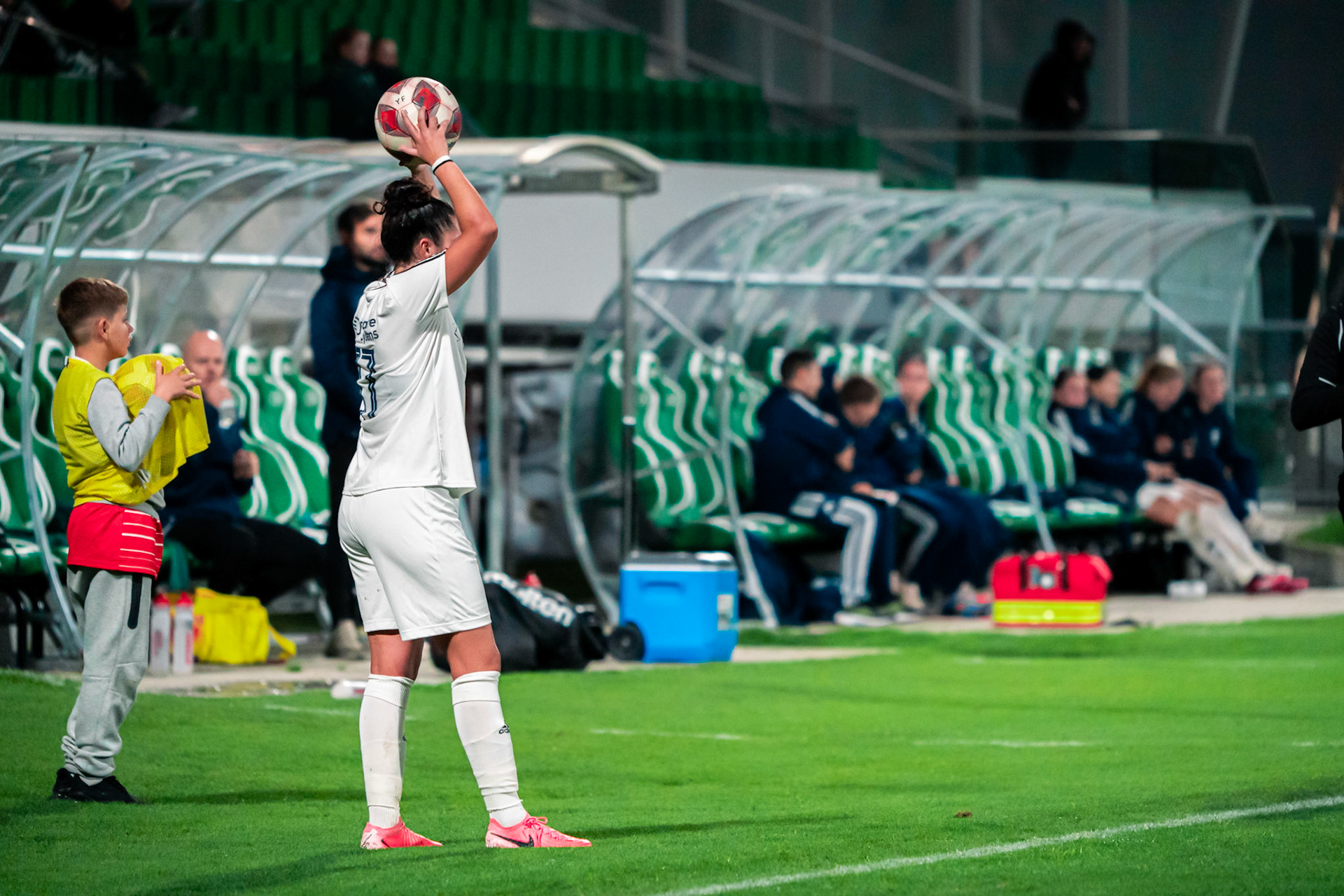 Ligue nationale B Féminine Yverdon Sport FC - Etoile Carouge FC