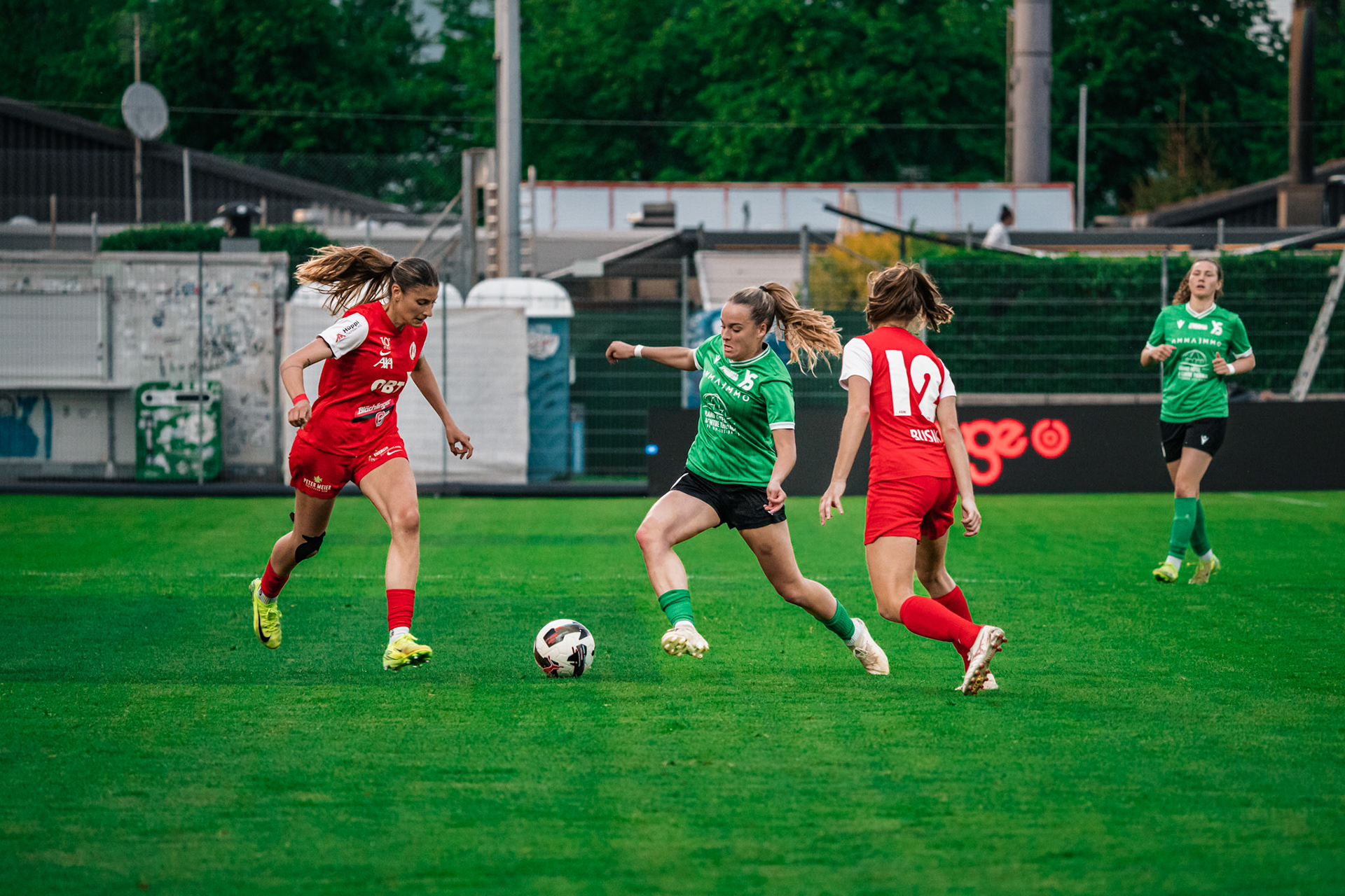 Yverdon Sport FC et FC Rapperswil-Jona au Stade Municipal. (Christian António/LibsVisuals.com)