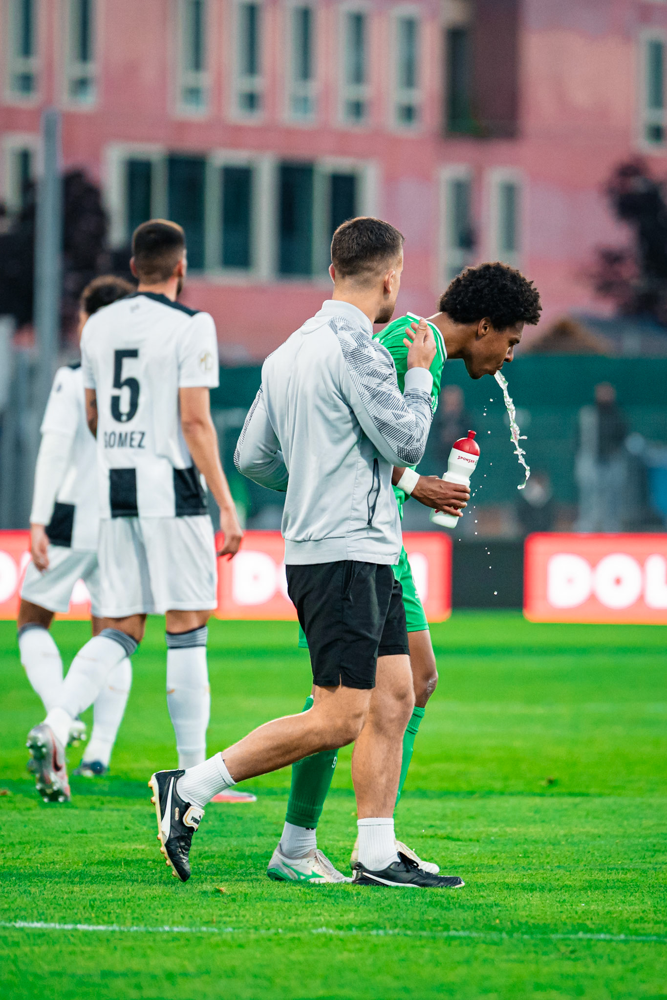 Yverdon Sport FC et FC Zürich au Stade Municipal. (Christian António/LibsVisuals.com)