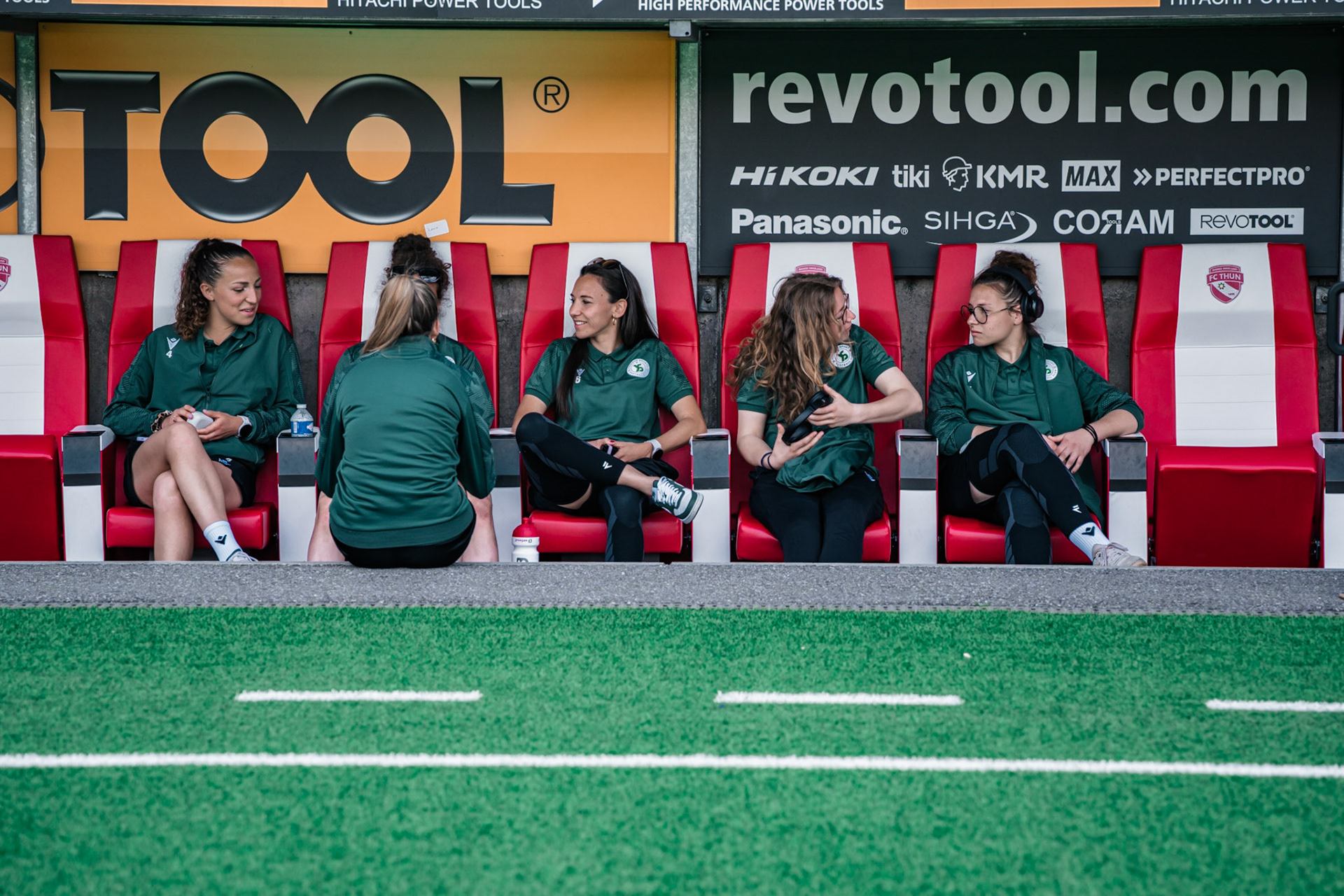 Frauenteam Thun Berner-Oberland et Yverdon Sport FC à la Stockhorn Arena. (Christian António/LibsVisuals.com)