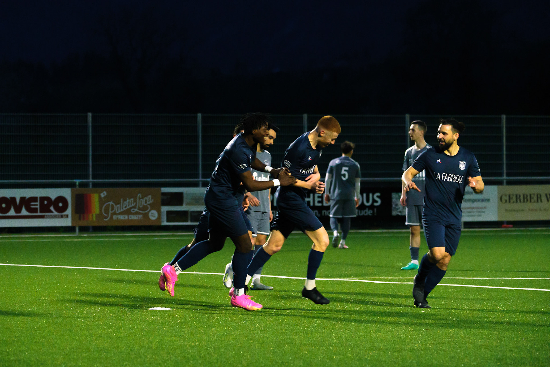 Match 2ème Ligue FC Champagne - FC Grandson-Tuileries au Terrain de Sport de Derrière-Ville à Champagne