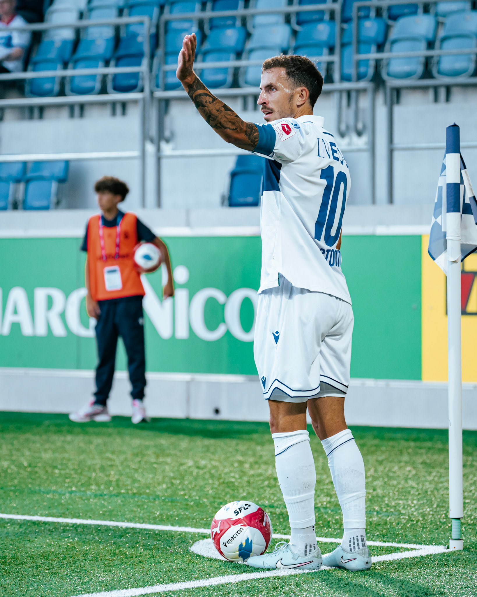Lausanne-Sport - Vardar Skopje au Stade de la Tuilière. (Christian António/LibsVisuals.com)