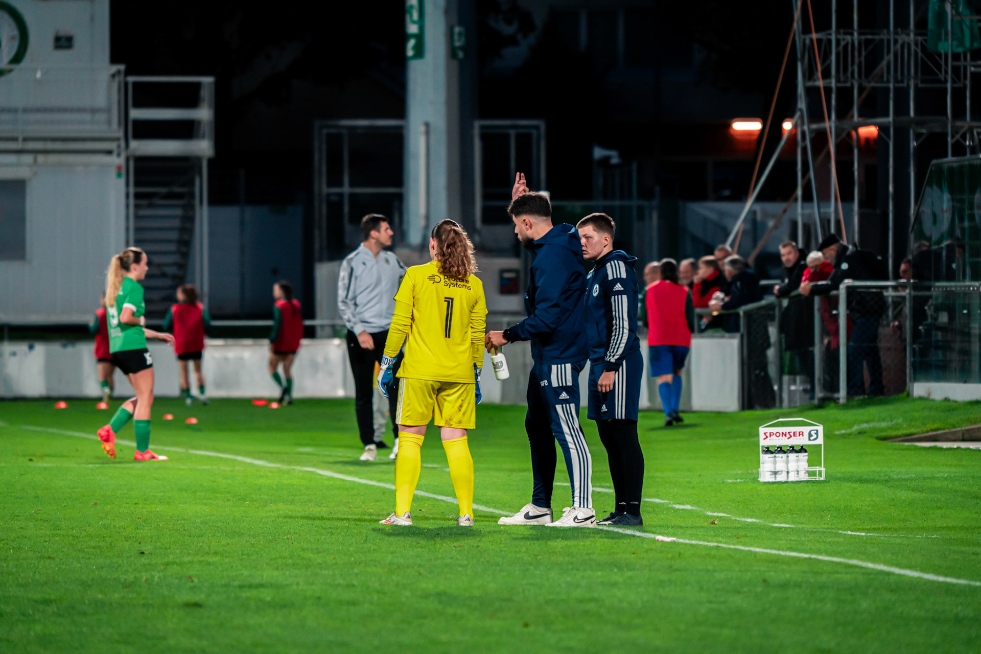 Ligue nationale B Féminine Yverdon Sport FC - Etoile Carouge FC