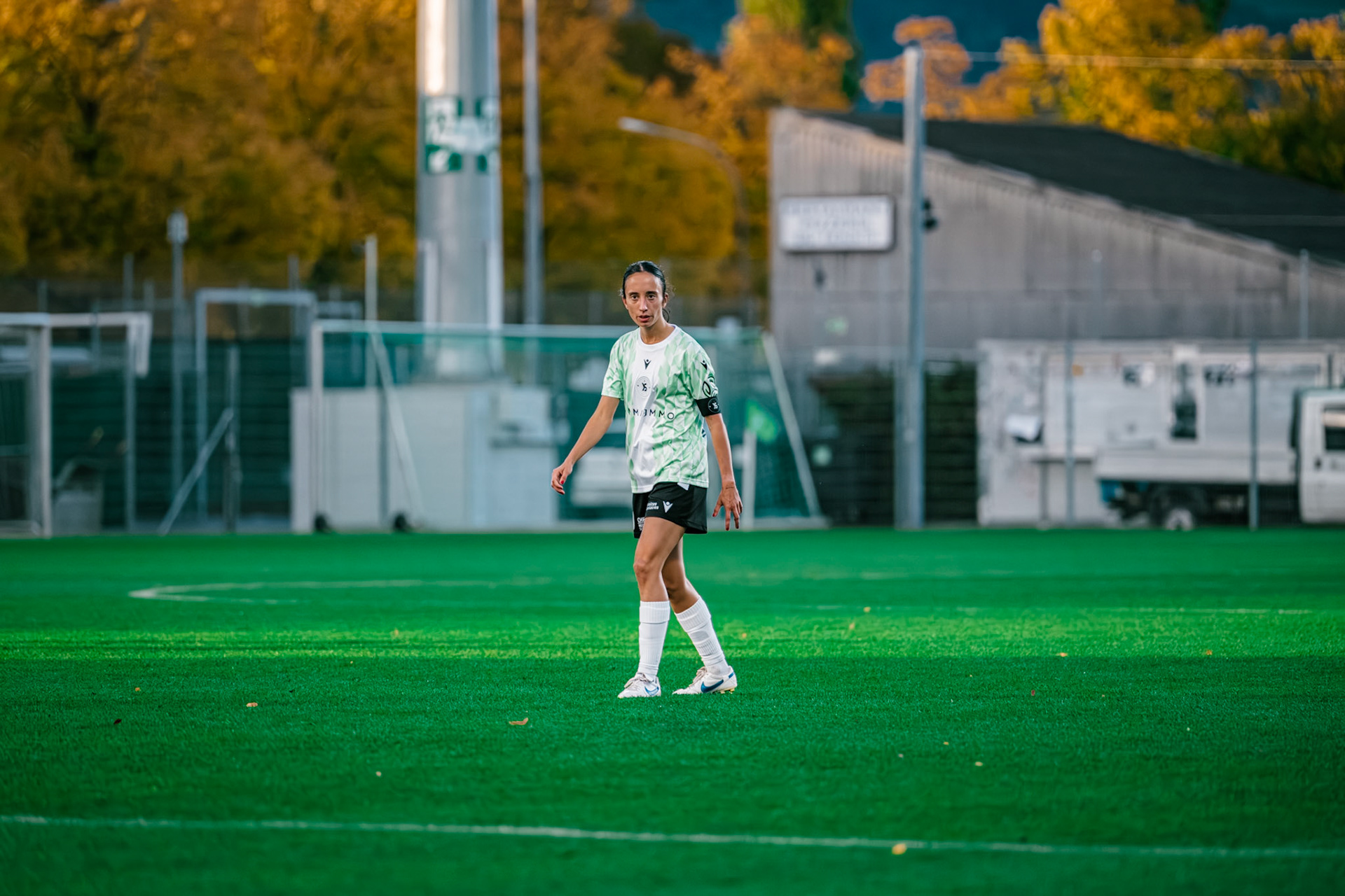 Match championnat LNB féminine opposant Yverdon Sport FC et FC Oerlikon/Polizei ZH 1 au Stade Municipal. (Christian António/LibsVisuals.com)