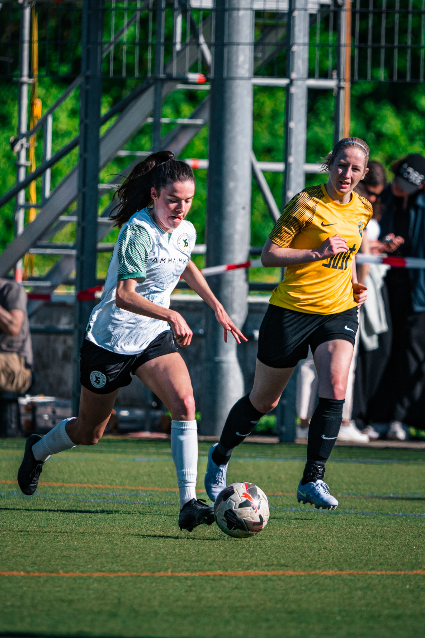 FC Schlieren et Yverdon Sport FC au Zelgli. (Christian António/LibsVisuals.com)