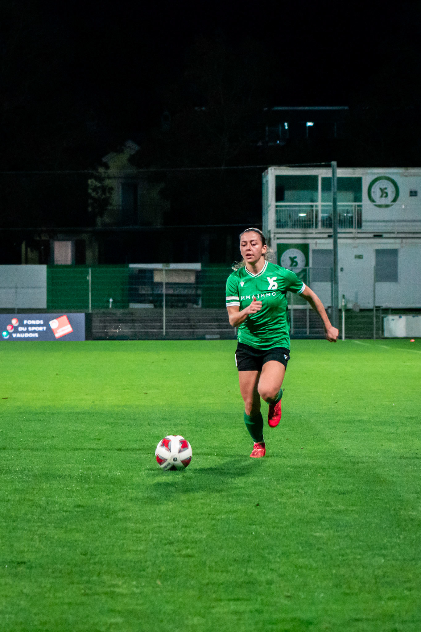 Ligue nationale B Féminine Yverdon Sport FC - Etoile Carouge FC