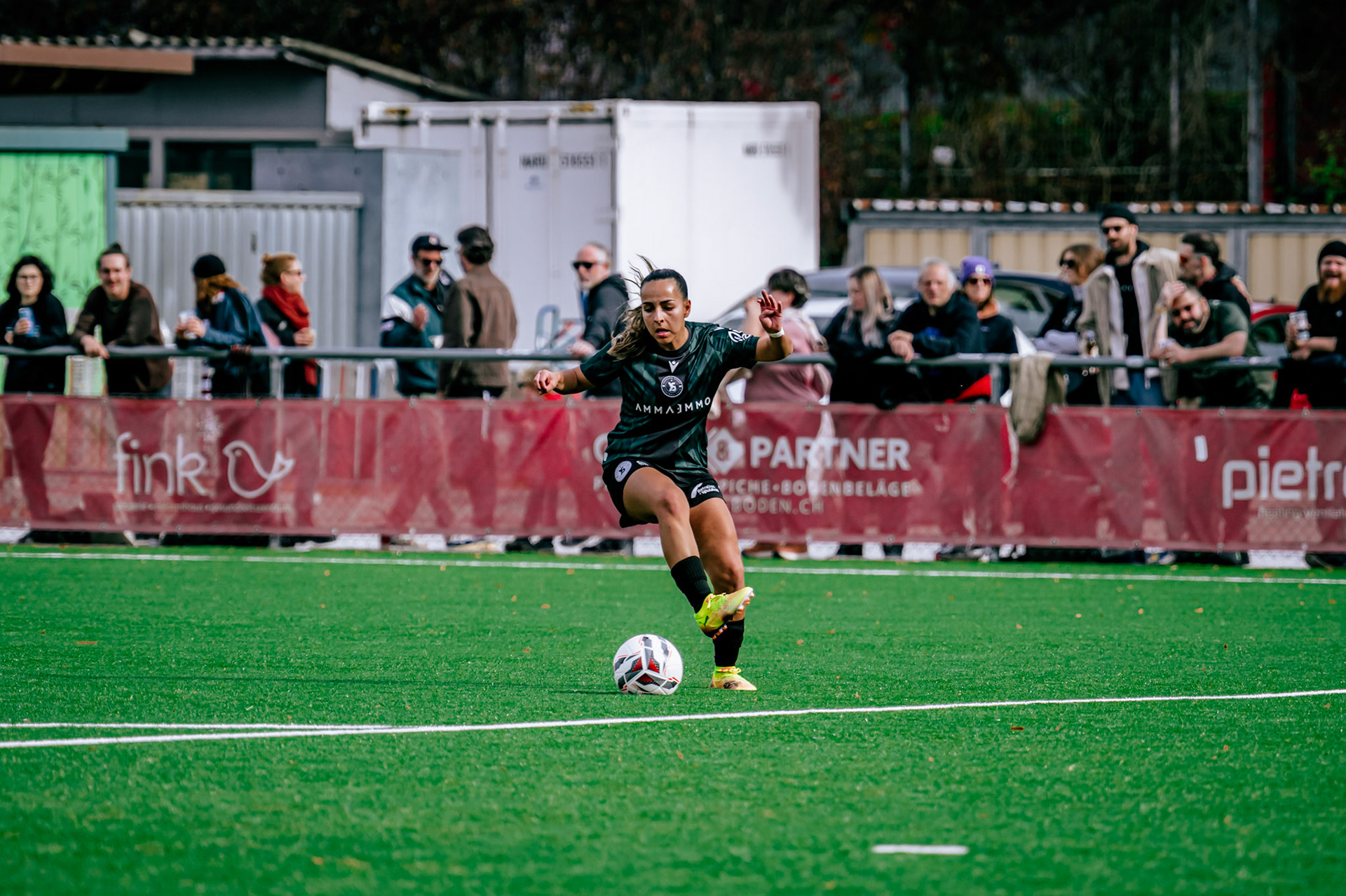 Match de championnat LNB Féminine opposant le FC Winterthur et Yverdon Sport FC au Schützenwiese, Winterthur. (Christian António/LibsVisuals.com)