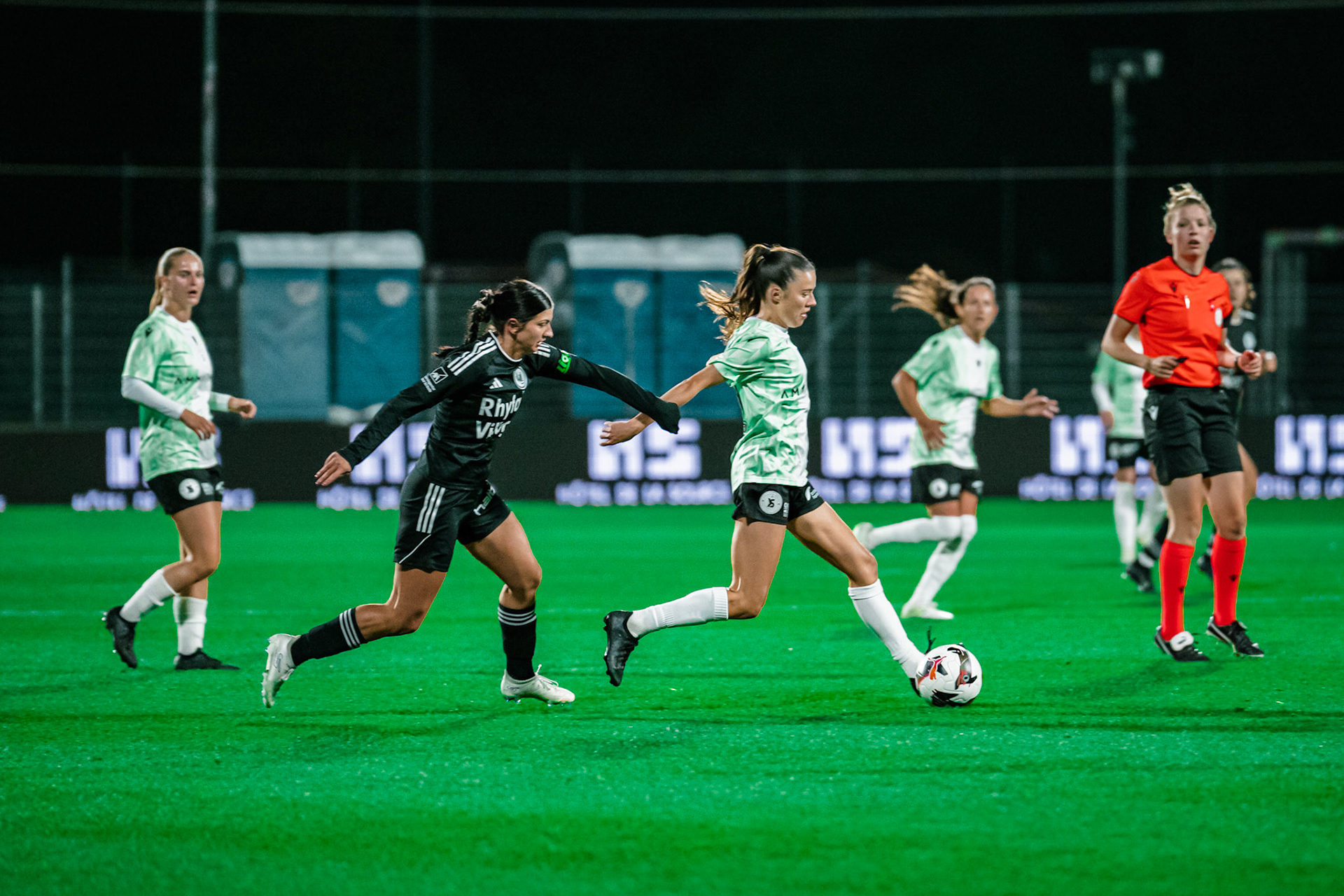 Match de championnat LNB (féminine) opposant Yverdon Sport FC et FC Wil 1900 au Stade Municipal, Yverdon. (Christian António/LibsVisuals.com)
