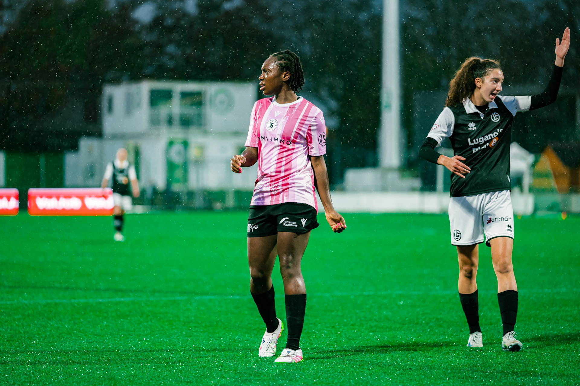 Match de championnat LNB féminine opposant Yverdon Sport FC et le FC Lugano au Stade Municipal, Yverdon-les-Bains. (Christian António / LibsVisuals.com)