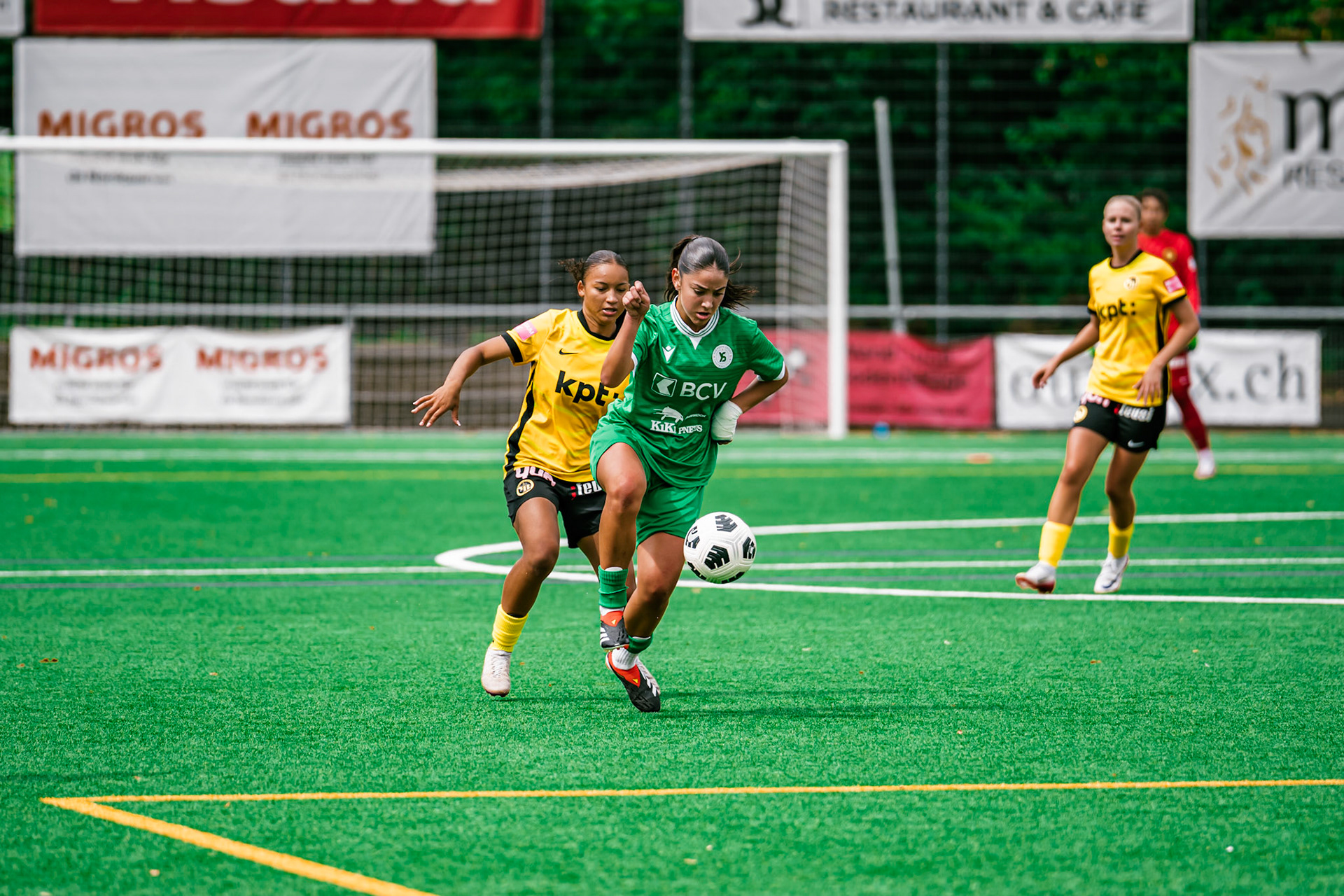 Match championnat opposant BSC YB Frauen U-20 - Yverdon Sport U-20 au Sportplatz Wyler. (Christian António/LibsVisuals.com)