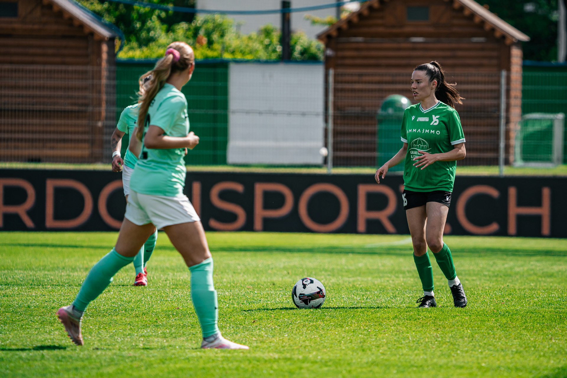 Yverdon Sport FC et FC Schlieren au Stade Municipal. (Christian António/LibsVisuals.com)