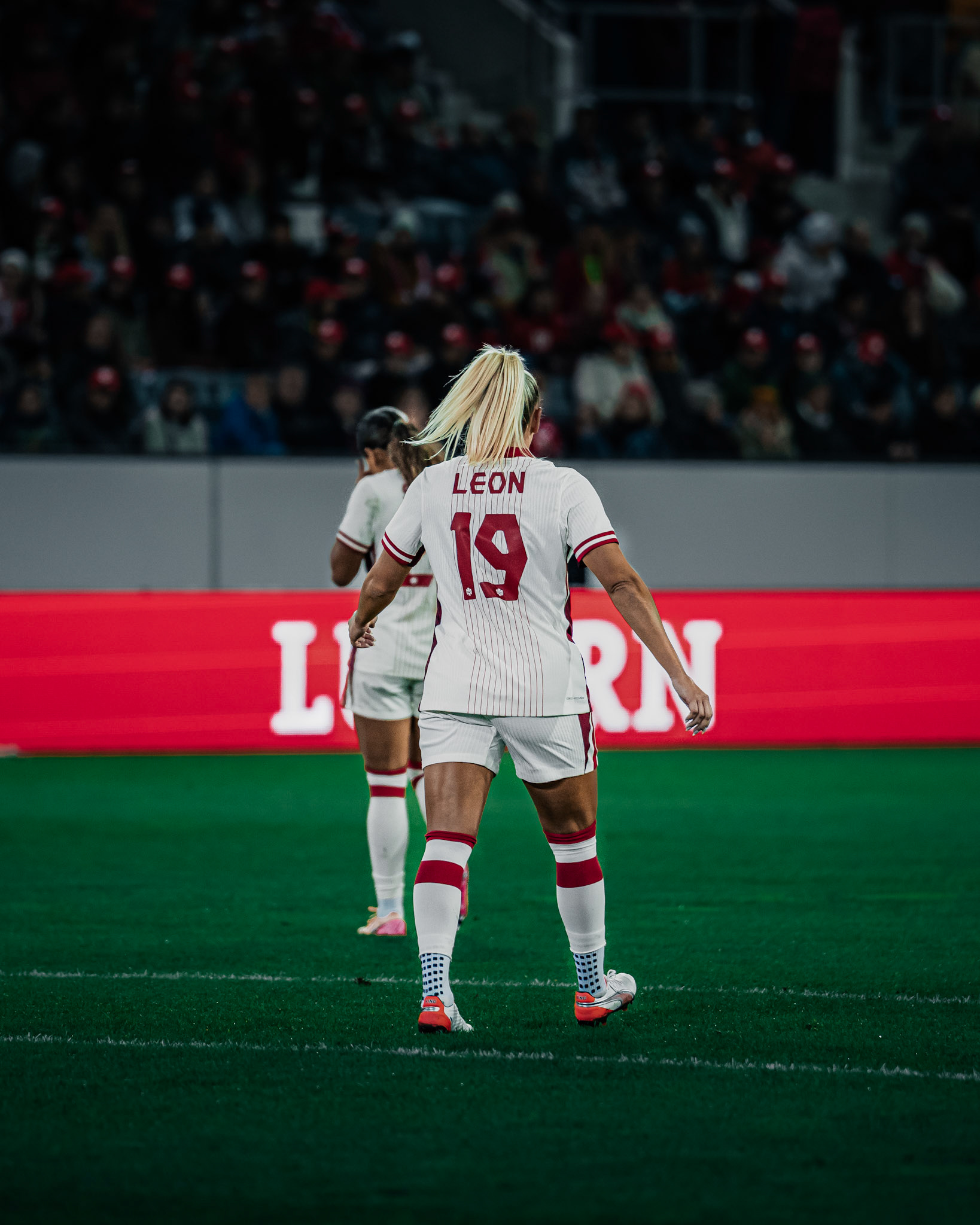 Match international opposant l’équipe nationale féminine de Suisse à l’équipe du Canada à la swissporarena, Luzern. (Christian António/LibsVisuals.com)