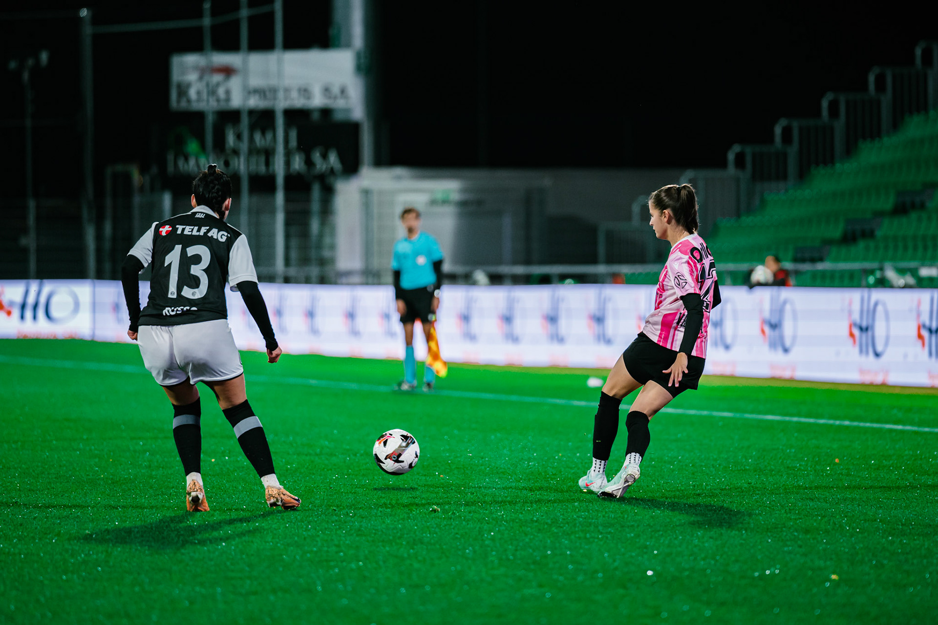 Match de championnat LNB féminine opposant Yverdon Sport FC et le FC Lugano au Stade Municipal, Yverdon-les-Bains. (Christian António / LibsVisuals.com)